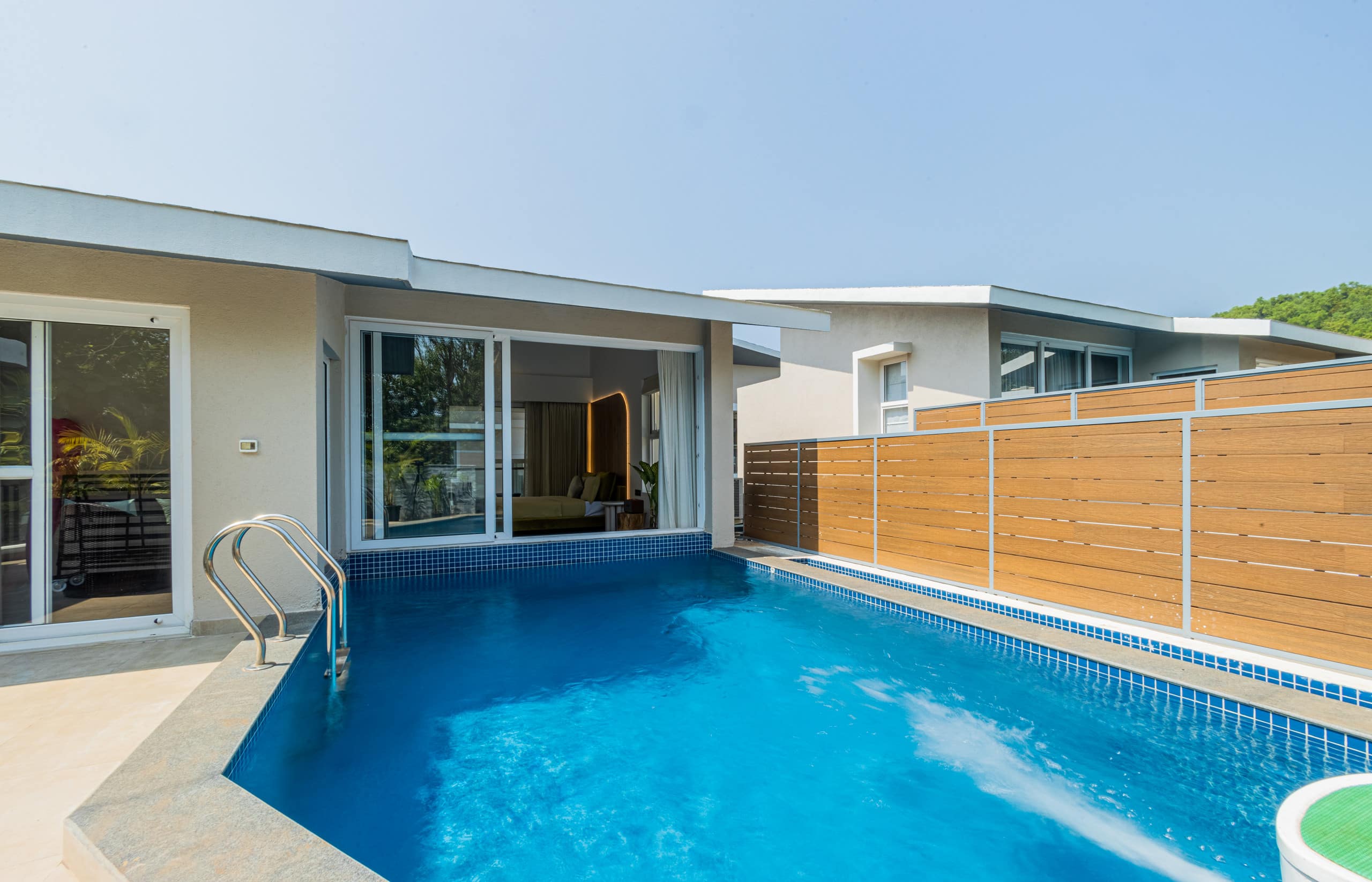 Sereno Yugen 4bhk villa pvt pool & breakfast cook 6