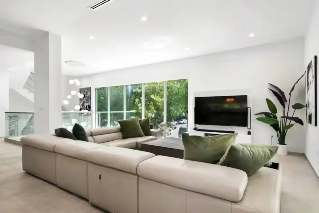 Lux Twin Villas in Brickell, Rooftop Pool, Views 5