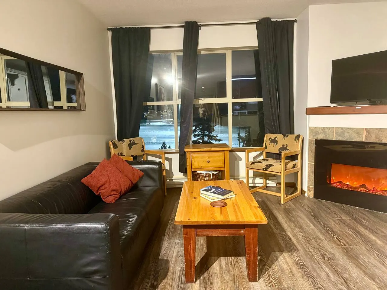 Apex Mountain ~ Crazy Colt ~ Cozy Studio w Kitchen — photo 3