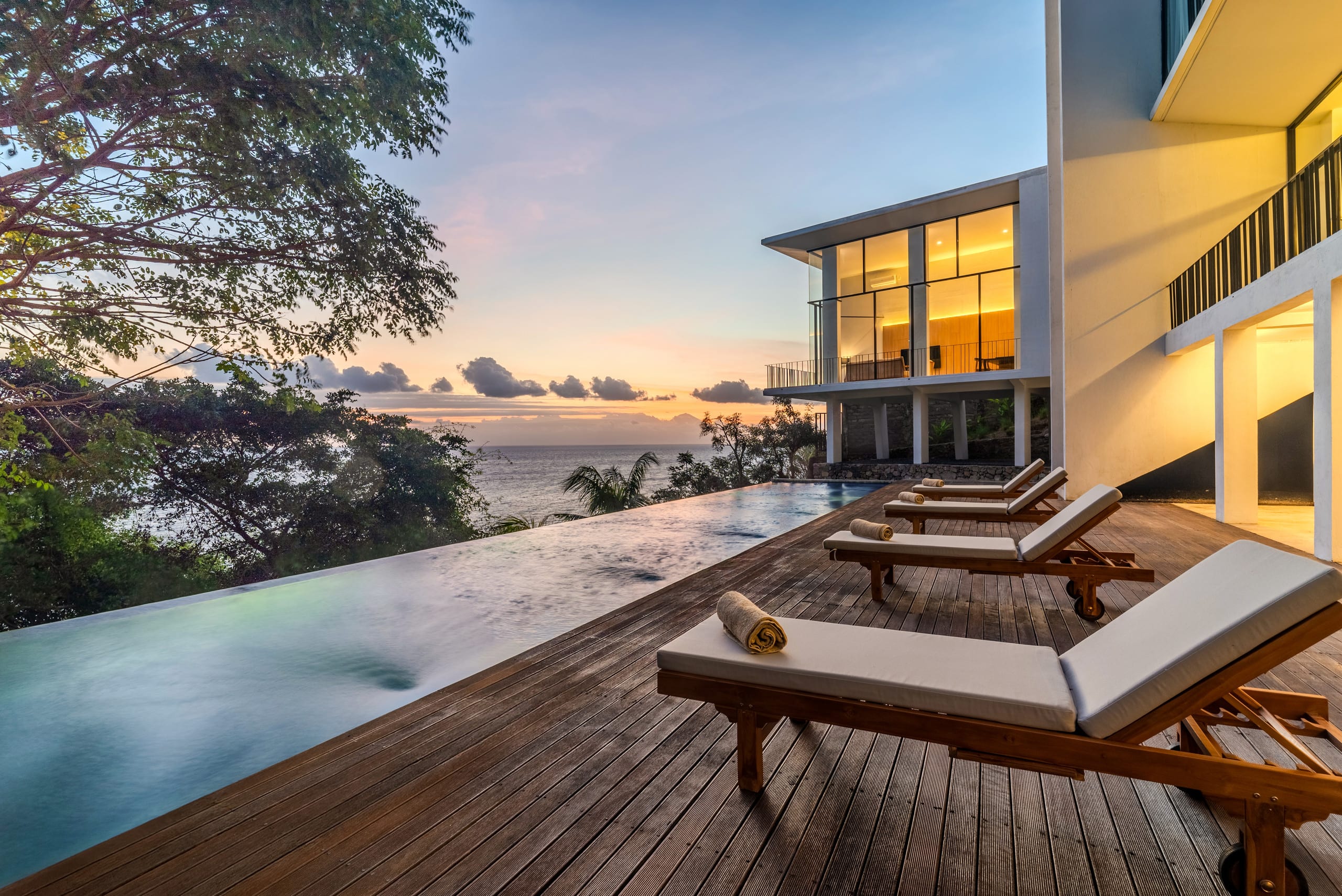 Luxury Seaview Villa | Chef, Staff & Private Pool