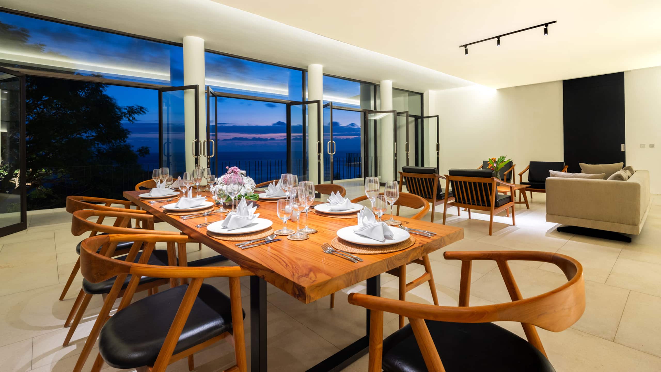 Luxury Seaview Villa | Chef, Staff & Private Pool 17