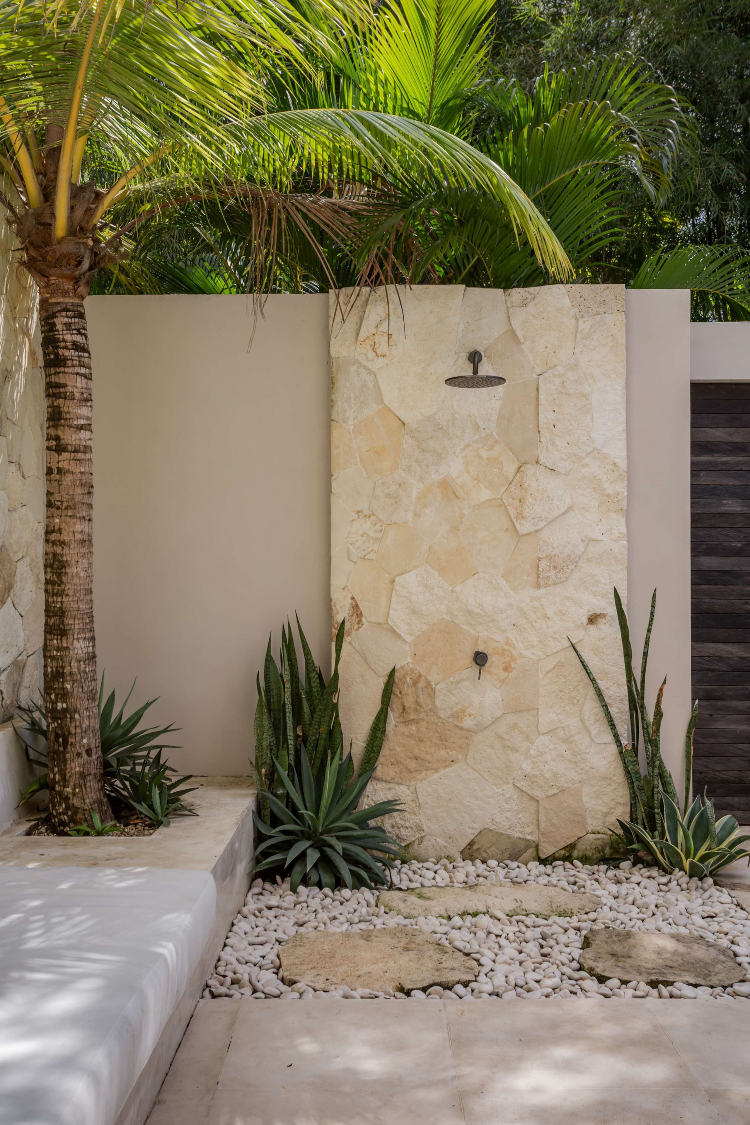 1BR Private Pool 28