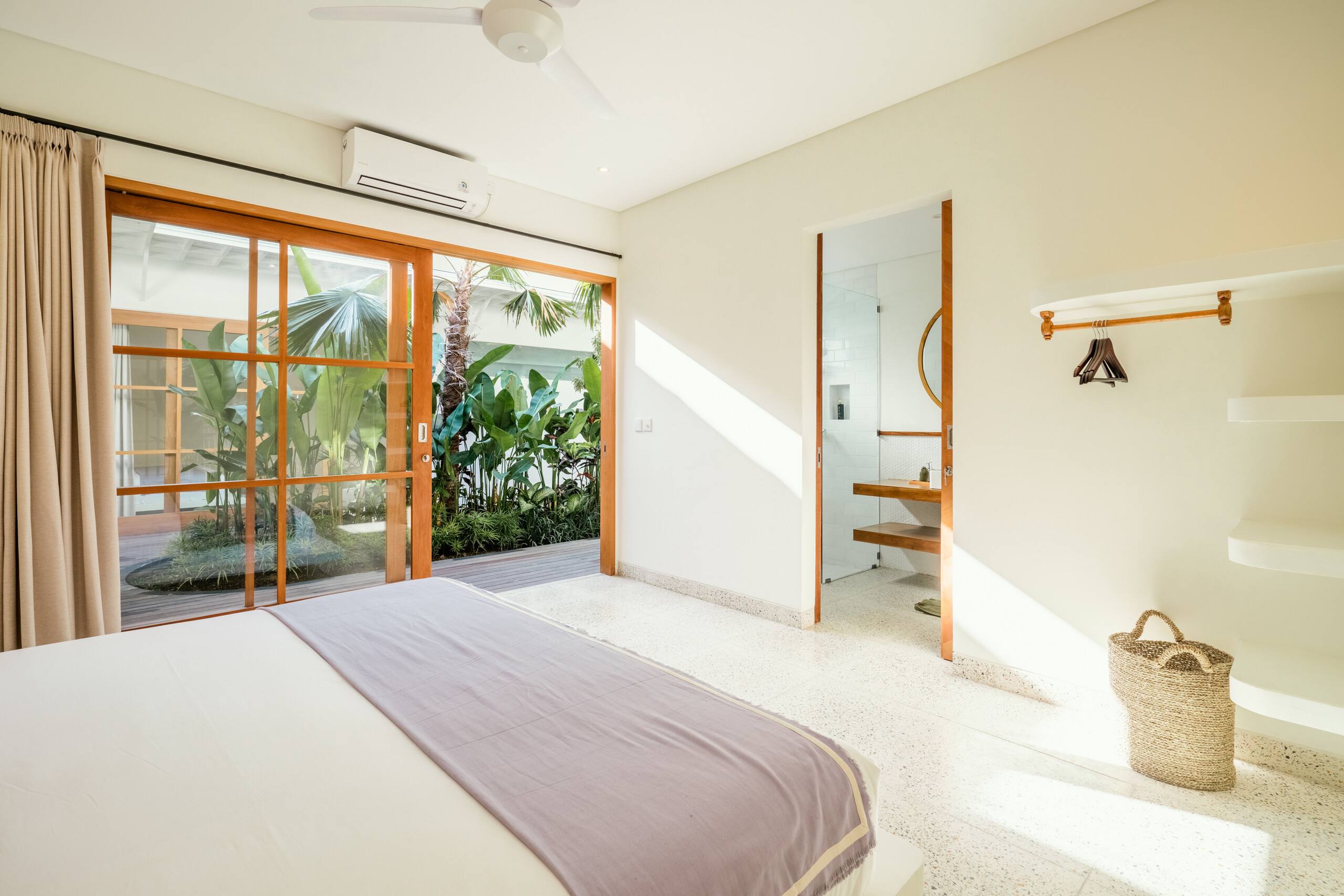 Super Stylish 3BR Pool Villa in Berawa, Canggu 15