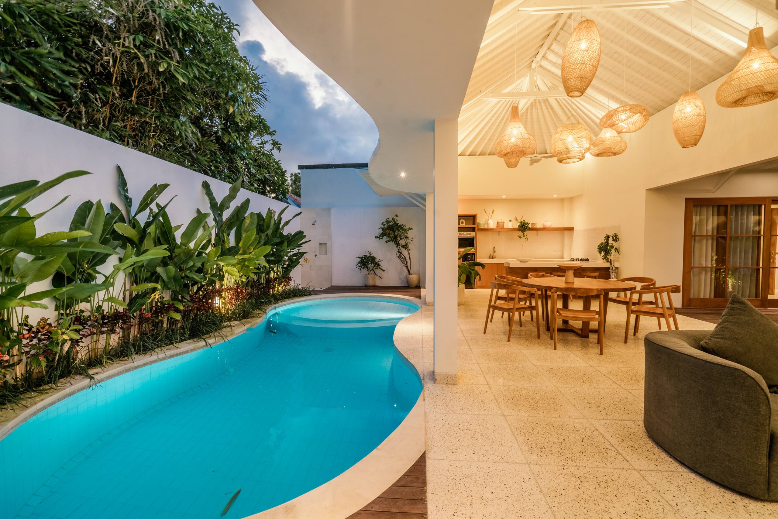 Super Stylish 3BR Pool Villa in Berawa, Canggu 20