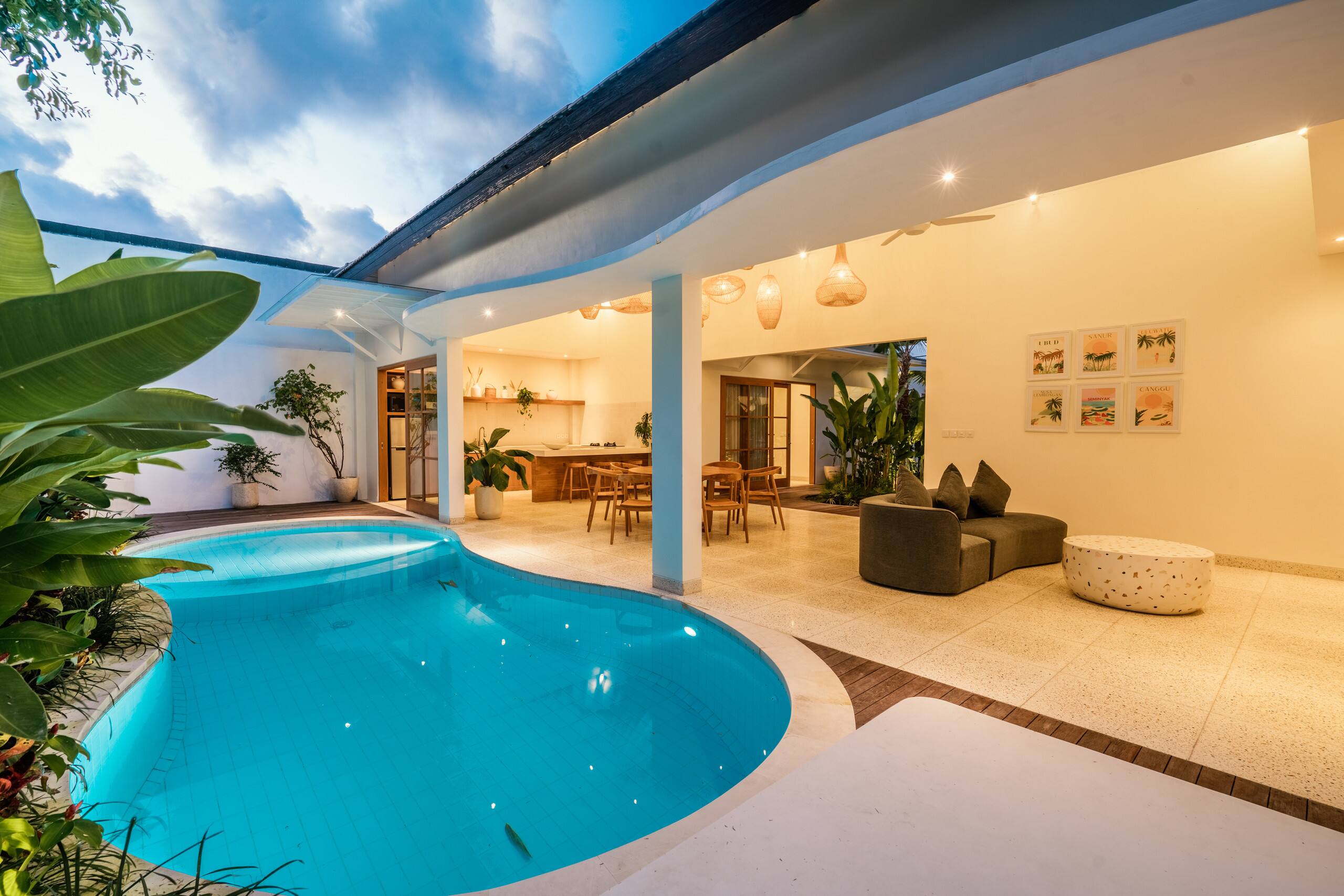 Super Stylish 3BR Pool Villa in Berawa, Canggu — photo 5