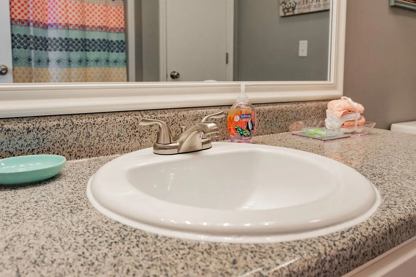 Walk in Golf Condo/Htd Pool/Hot Tub/Lake Access! 20