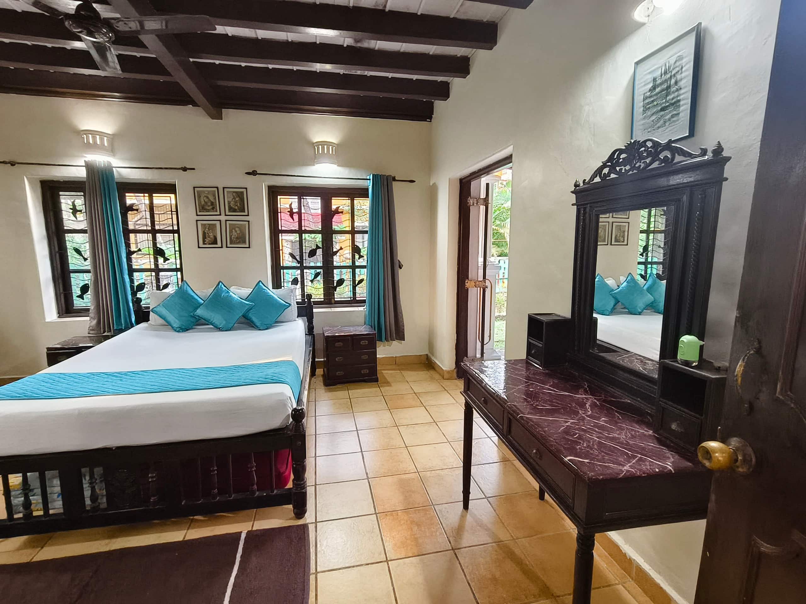 Portuguese Villa Near Candolim Beach 32