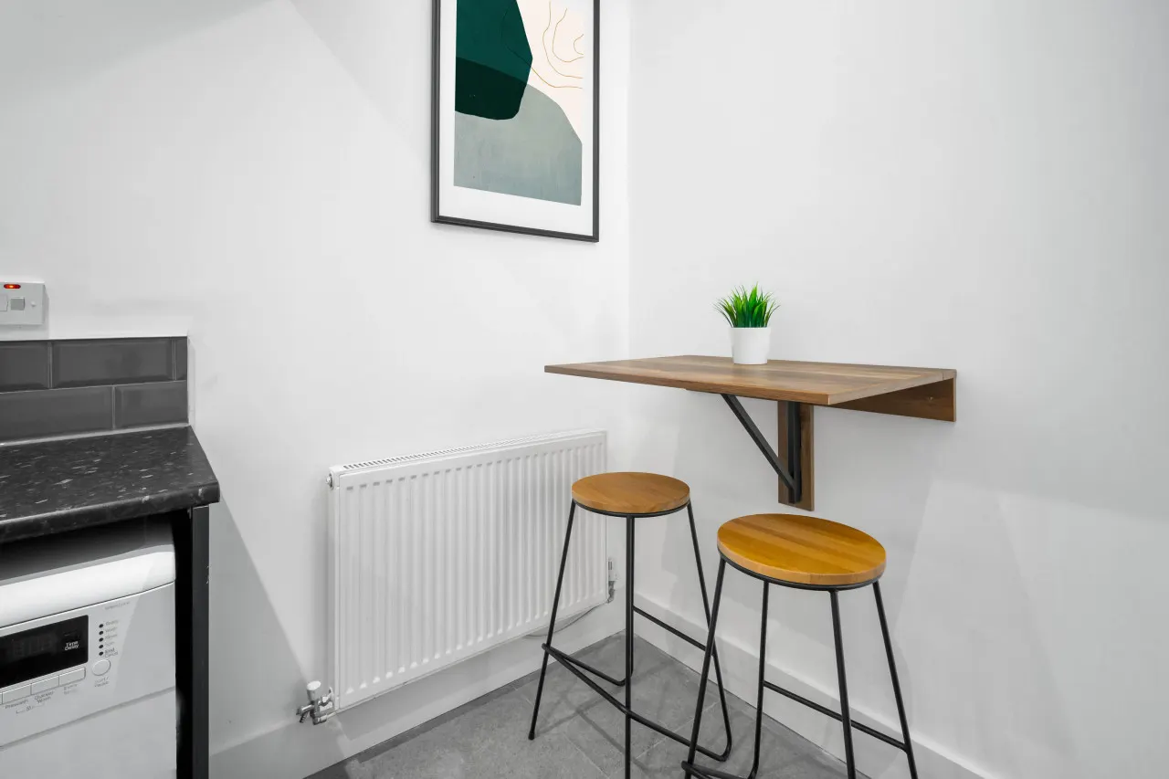 Cozy Apartment - Rowley Regis - On Street Parking 10