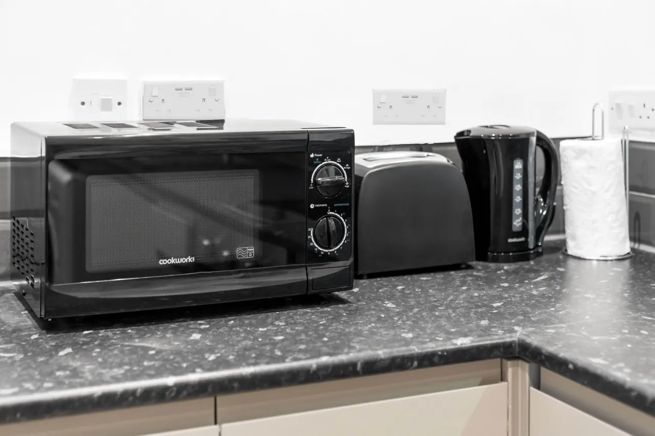 Cozy Apartment - Rowley Regis - On Street Parking 16