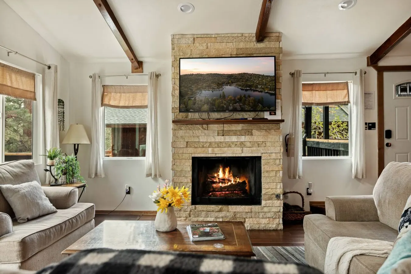 Moonridge Retreat Snow Summit Views & Game Room 15