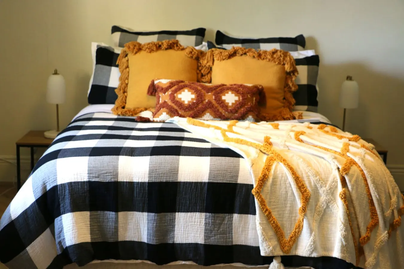 Coburg Comfort: Stylish Short Stay Near Melbourne’s Heart 15