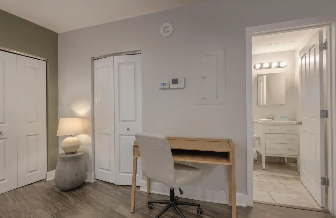 Lovely FIDI Studio Close to Faneuil Hall! 7