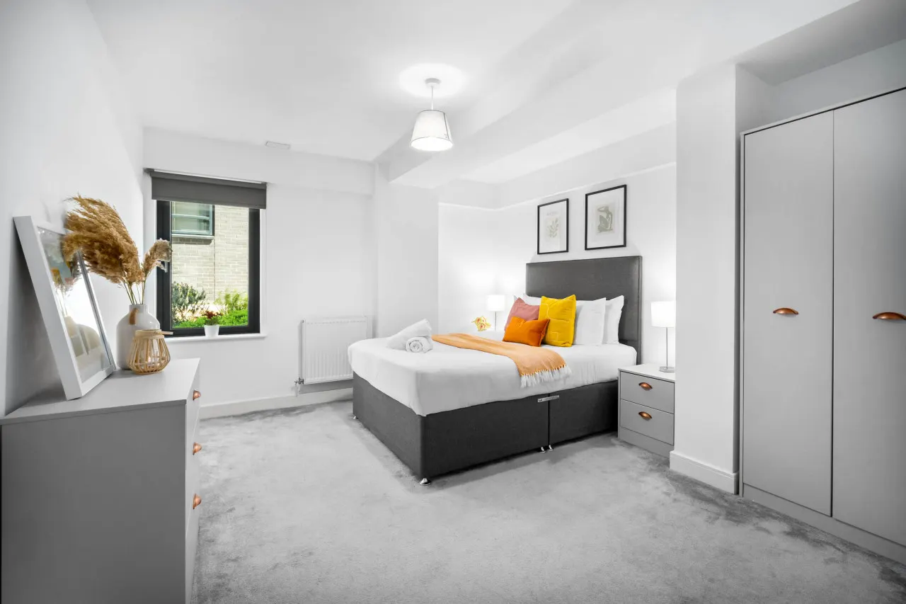 Modern 2 Bed Apartment - Smart TV - WIFI 11