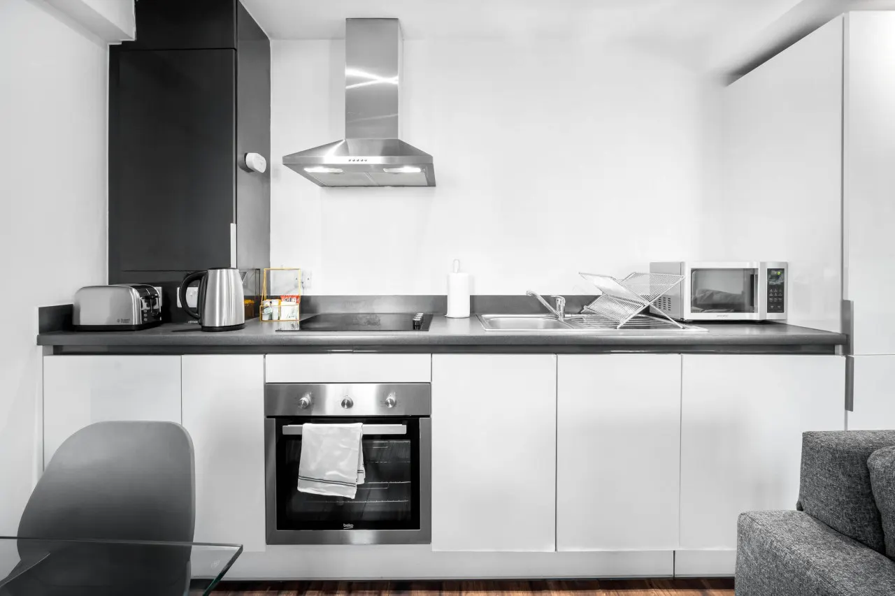 Modern 2 Bed Apartment - Smart TV - WIFI 3