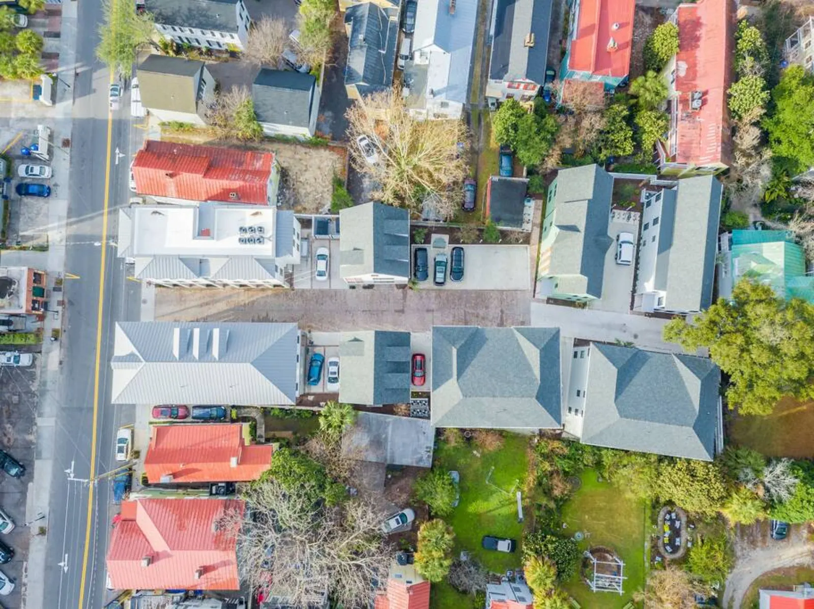 The Palmetto Complex- 8 Bedroom/ 8 Bathroom- 4 Condo Complex- 124 Complex 8
