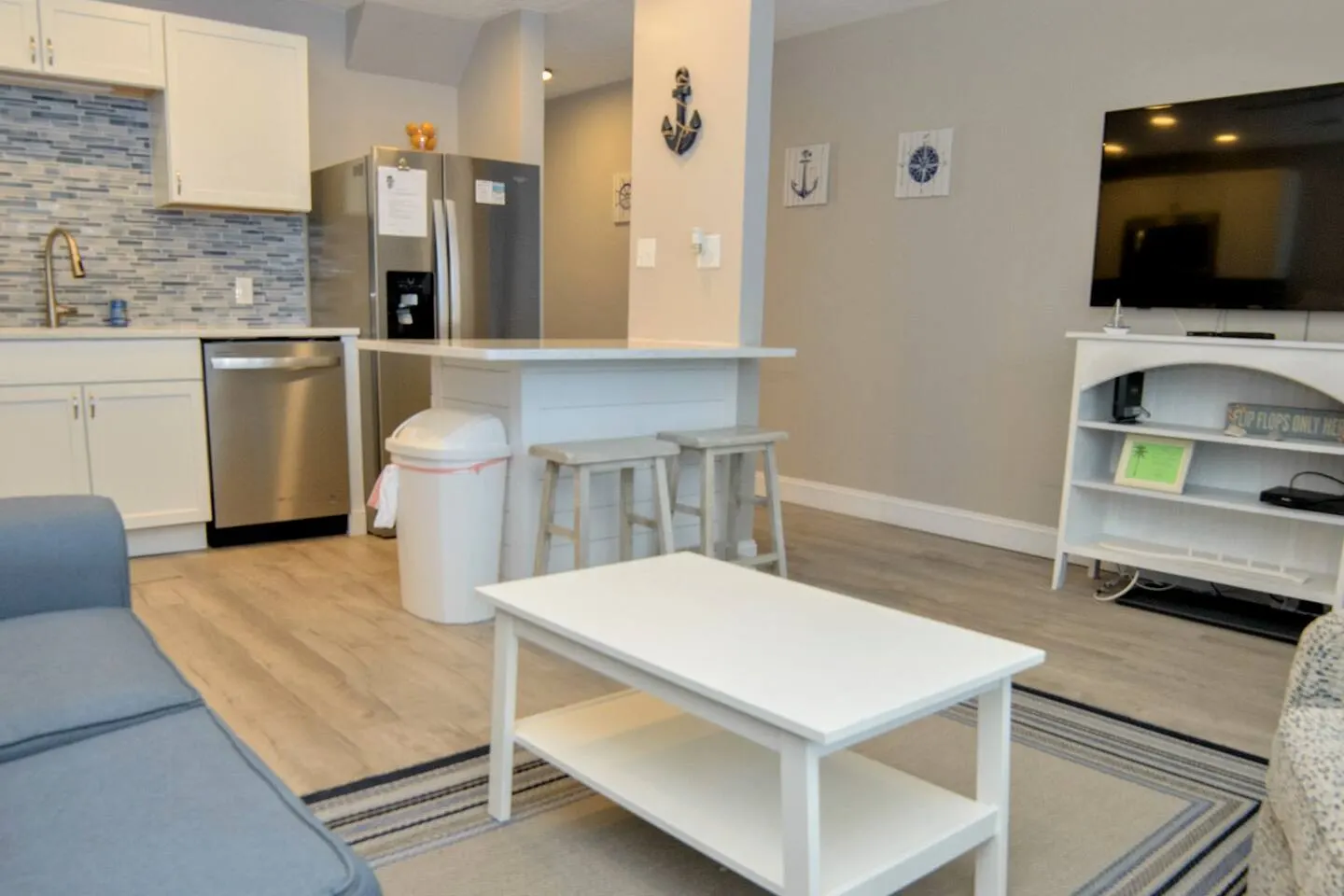 Susnwept 109-Newly Renovated Ocean Front Condo 2
