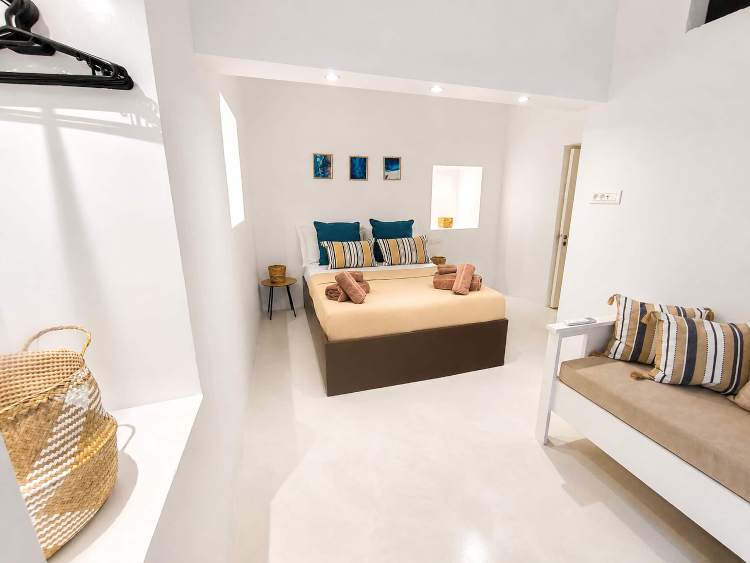 Essence Authentic Mykonos House 17