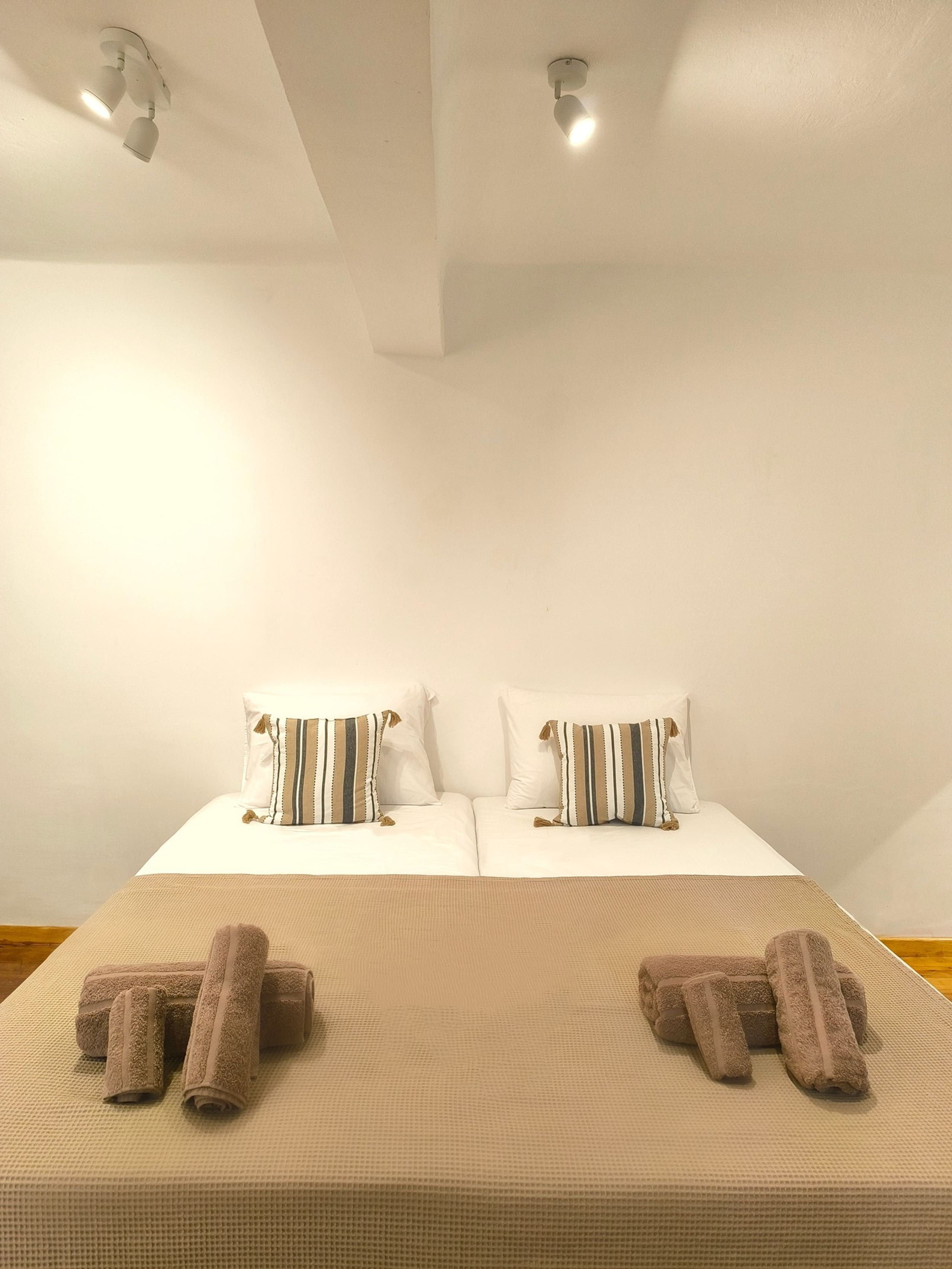Essence Authentic Mykonos House 12