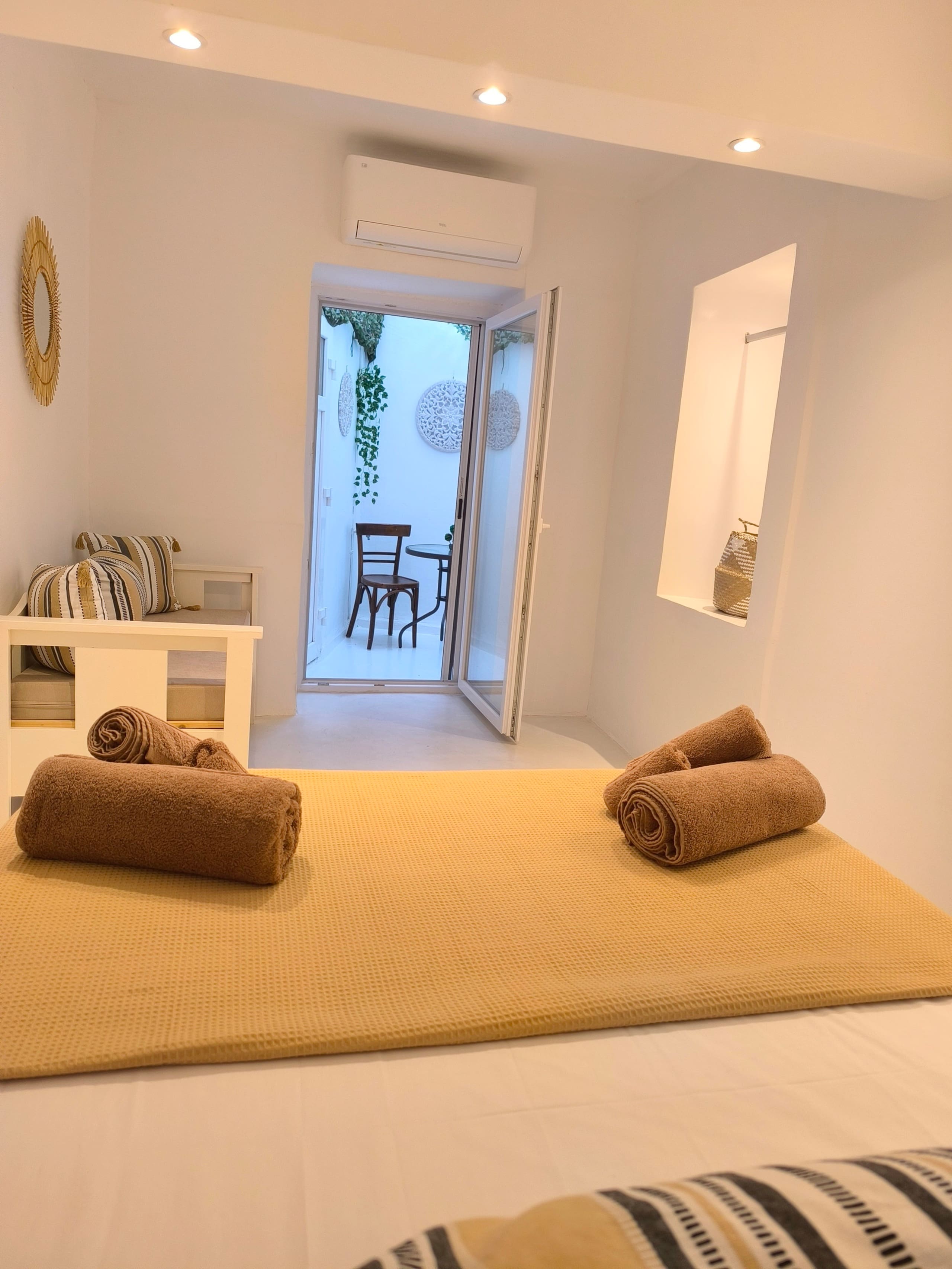 Essence Authentic Mykonos House 25