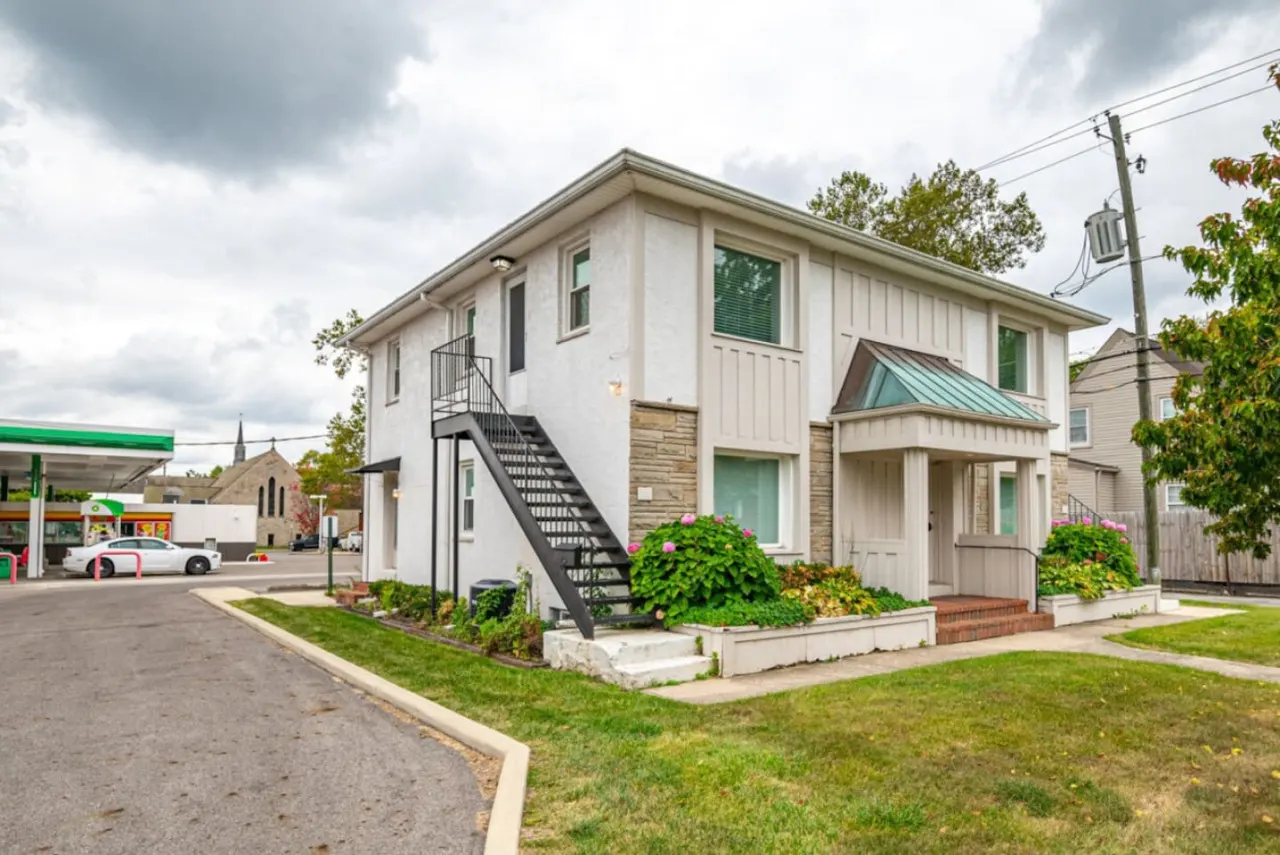 Clintonville's Coziest Loft! 11