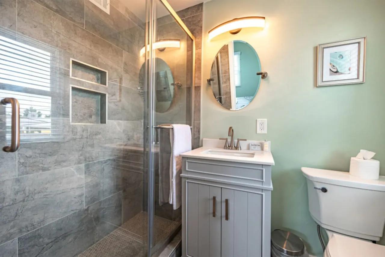 Clintonville's Coziest Loft! 4