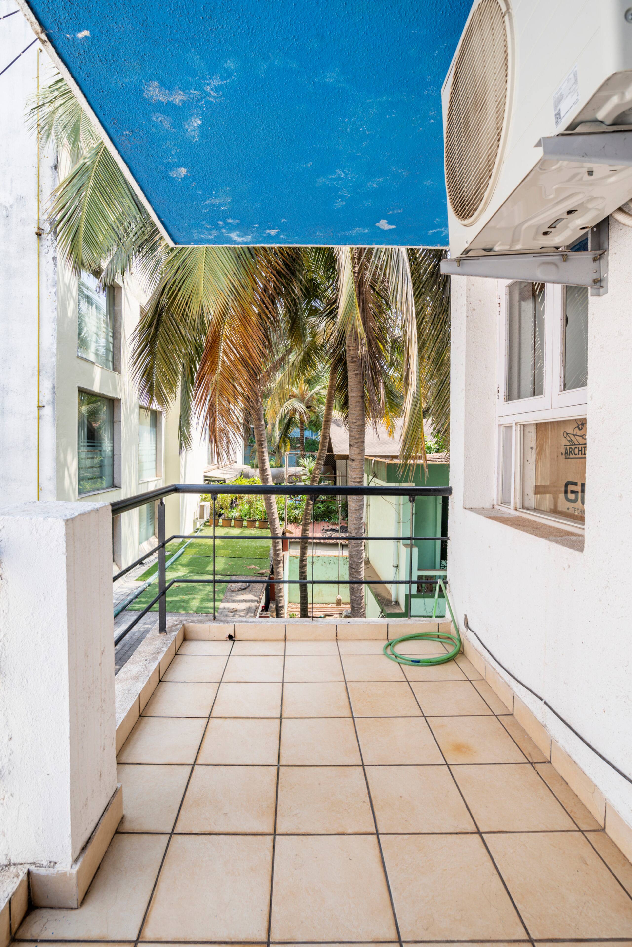 3BHK Penthouse Near Candolim beach with pool 13