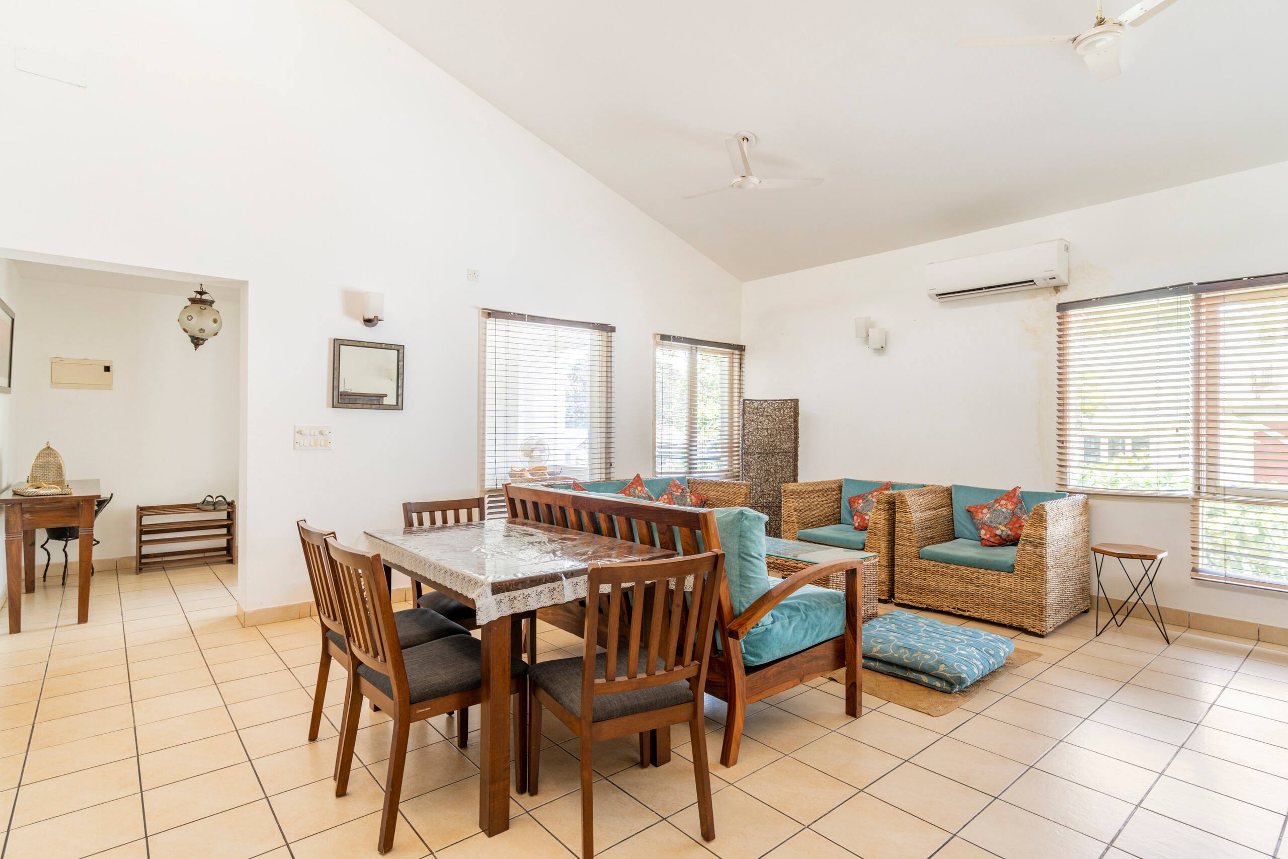 3BHK Penthouse Near Candolim beach with pool 7