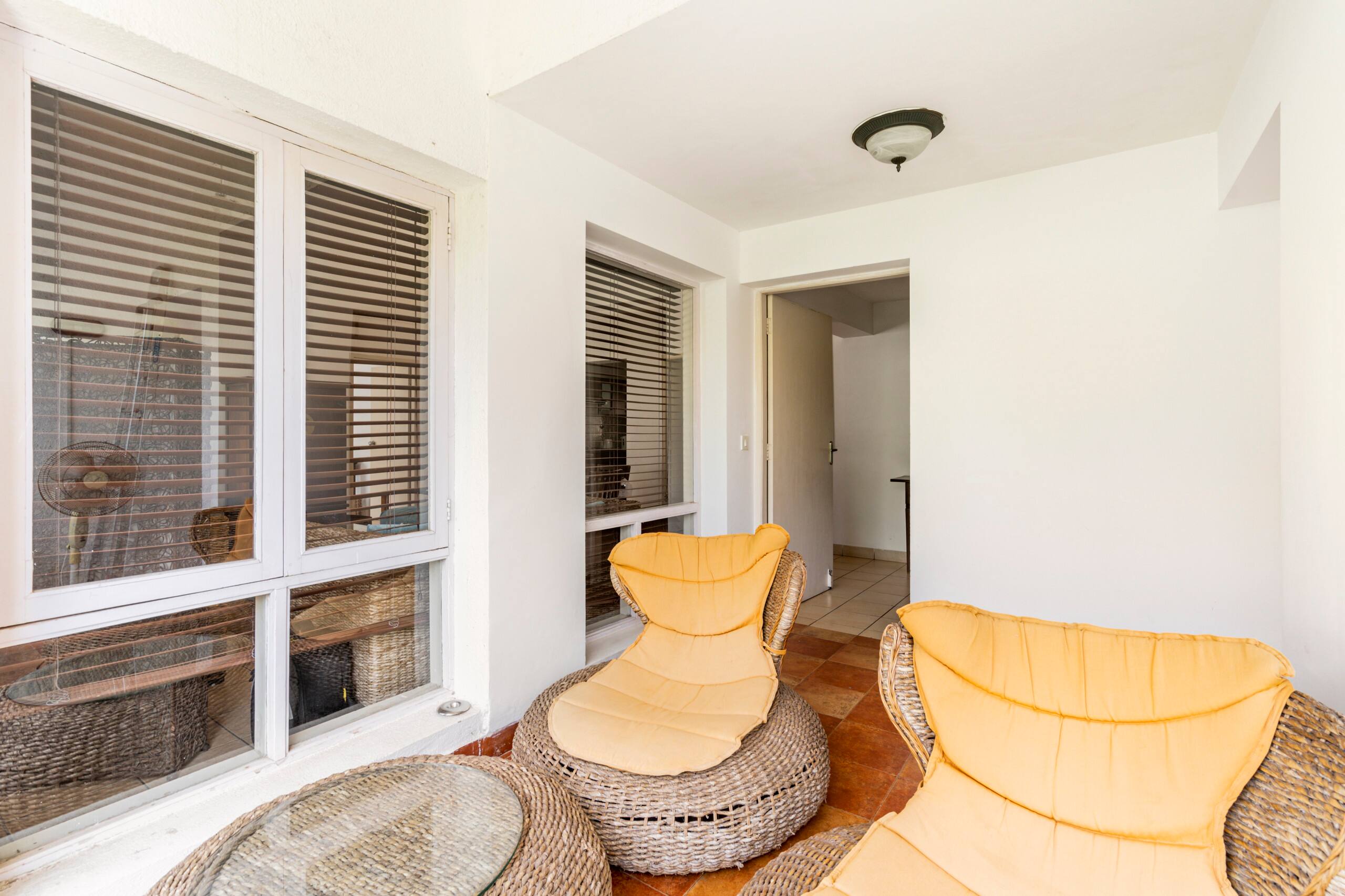 3BHK Penthouse Near Candolim beach with pool 23