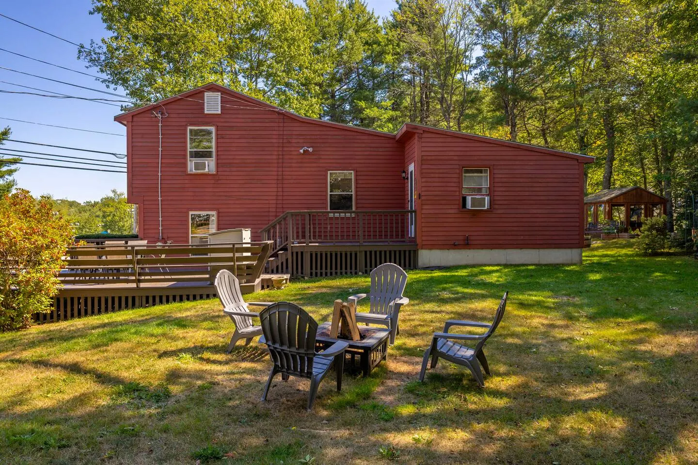 Minutes to OOB! FirePit & Deck DogsOK Sleeps10 7