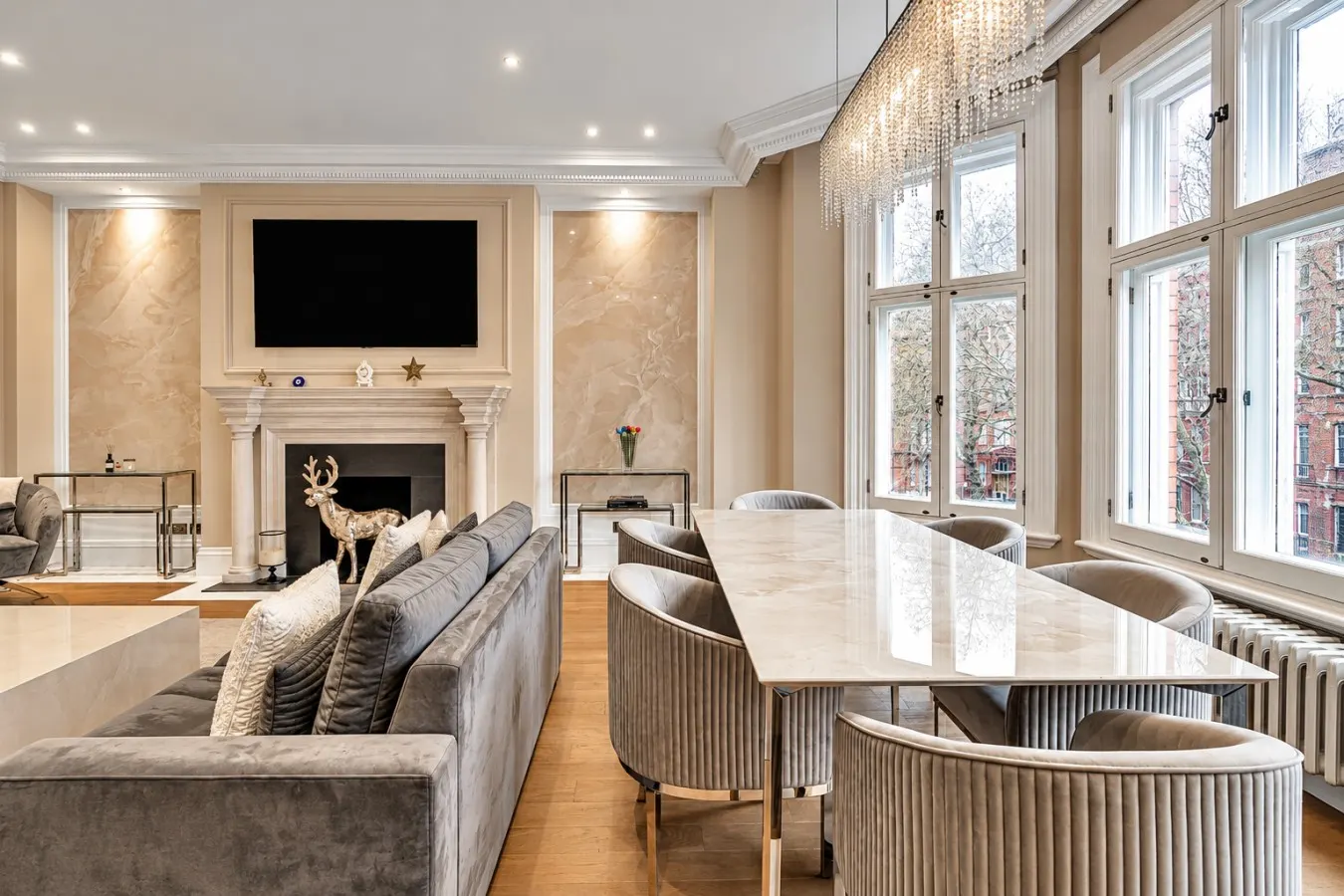 Knightsbridge 3-Bed | Lift Access & Next To Harrods — photo 2