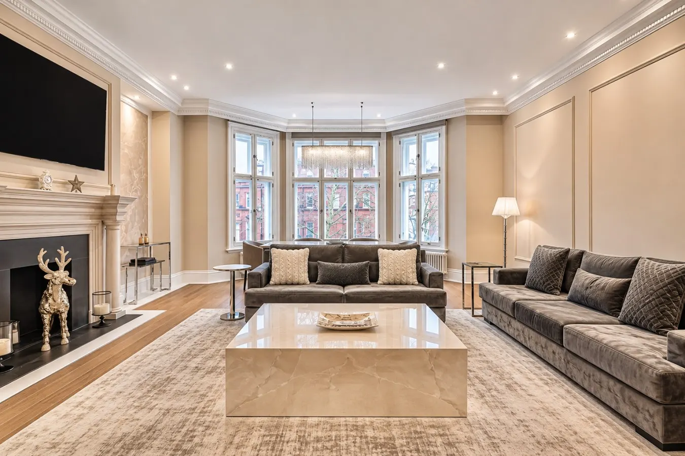 Knightsbridge 3-Bed | Lift Access & Next To Harrods — photo 5