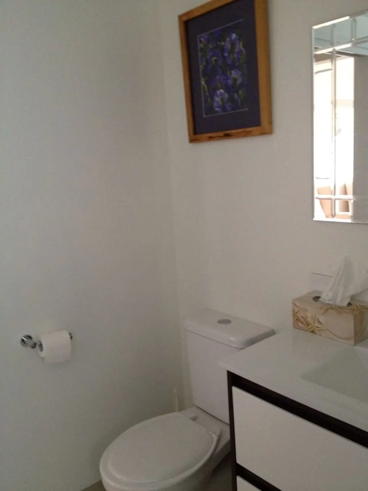 Garden Apartment - beside the sea! 8