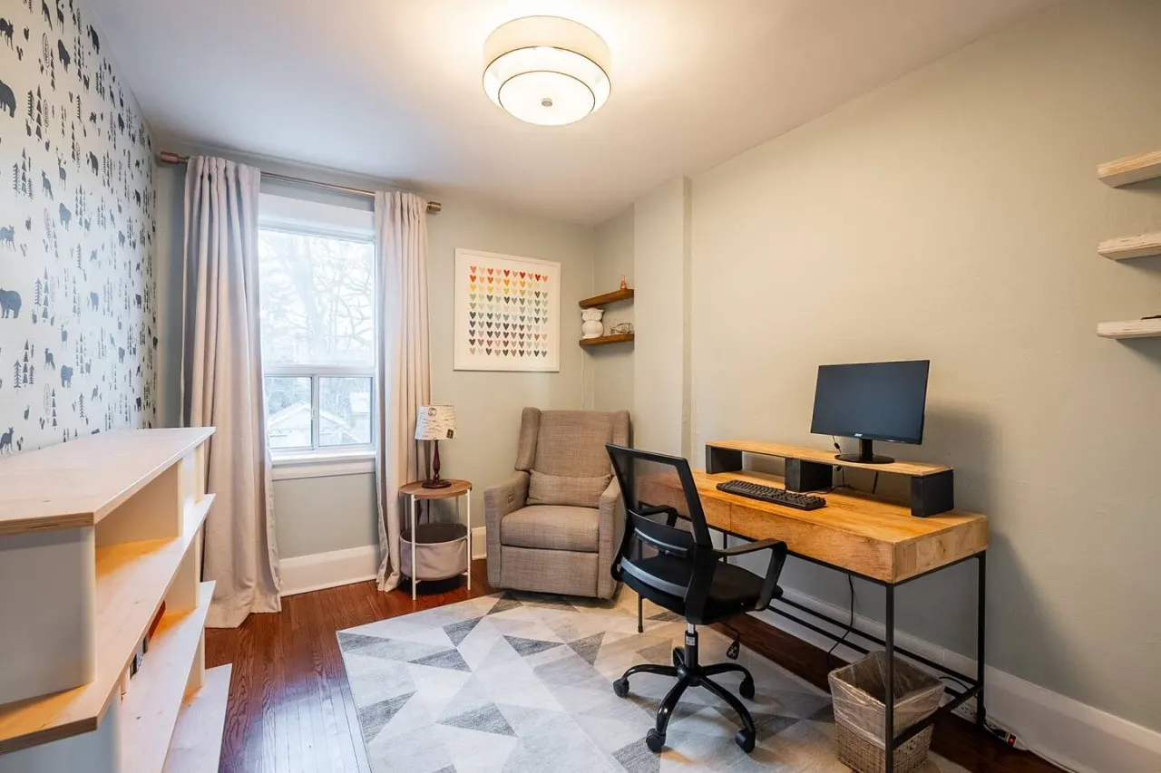 Beautiful 3BR House Trendy Bloor West Village 13