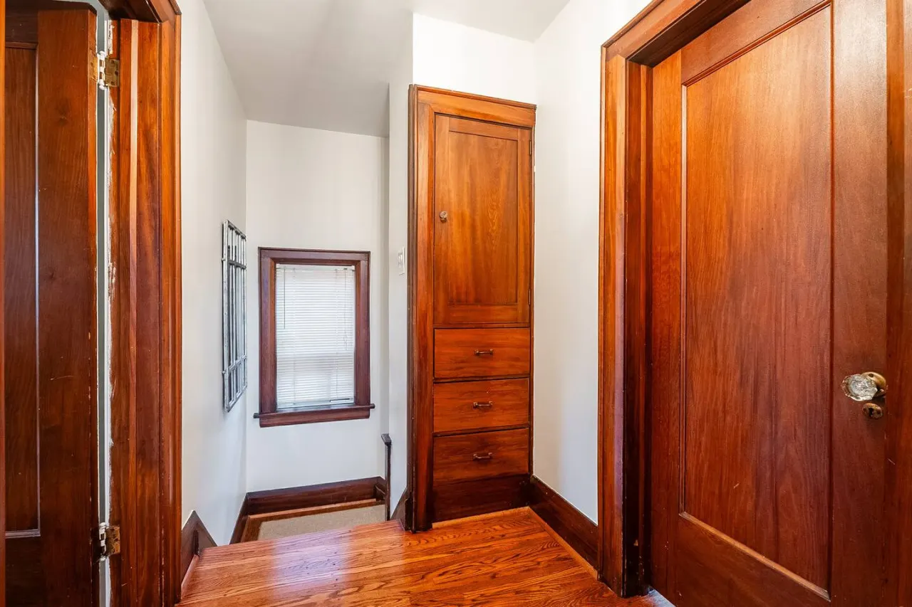 Beautiful 3BR House Trendy Bloor West Village 20