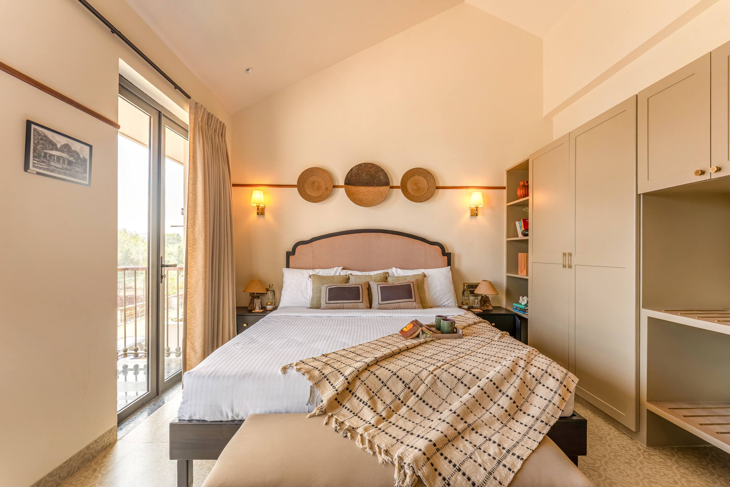 4BHK with Pool, Gazebo and Garden area 30