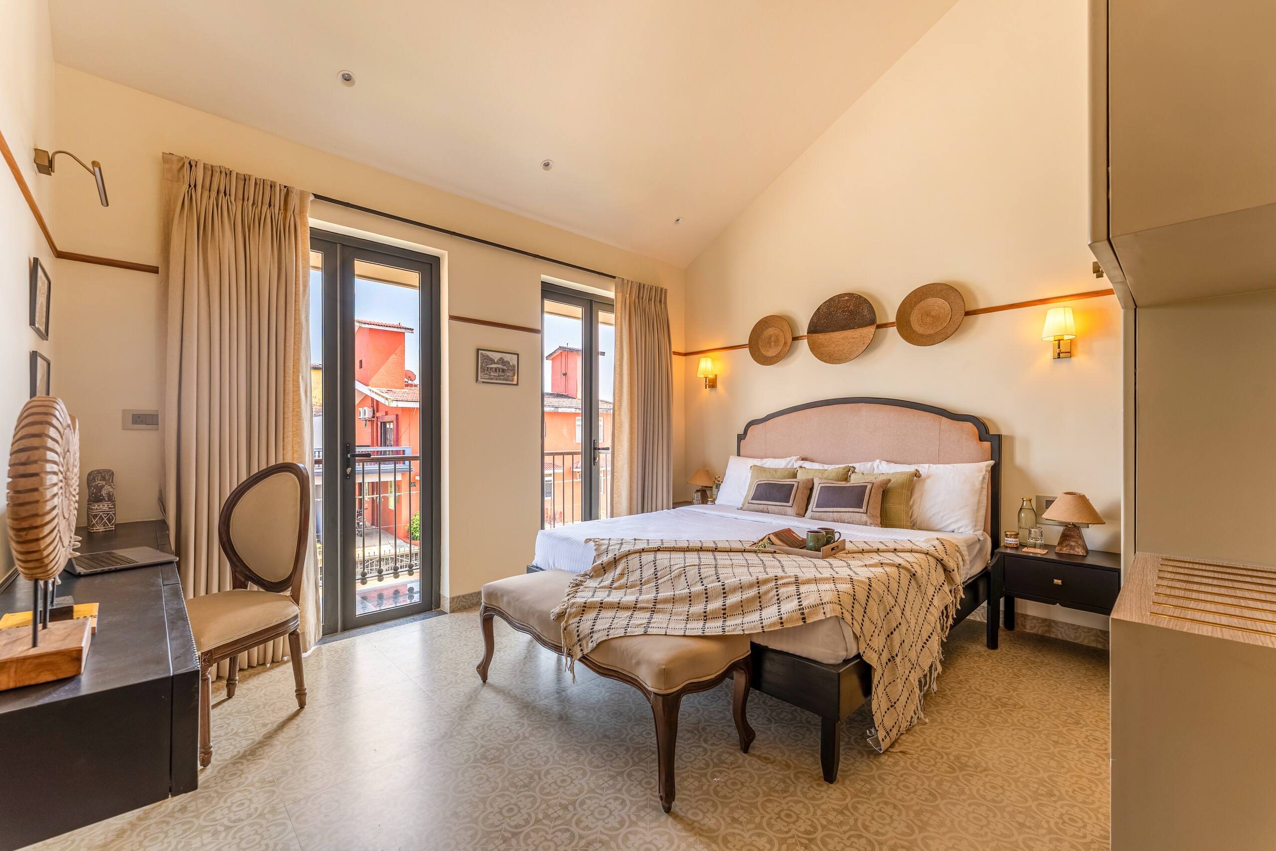 4BHK with Pool, Gazebo and Garden area 5