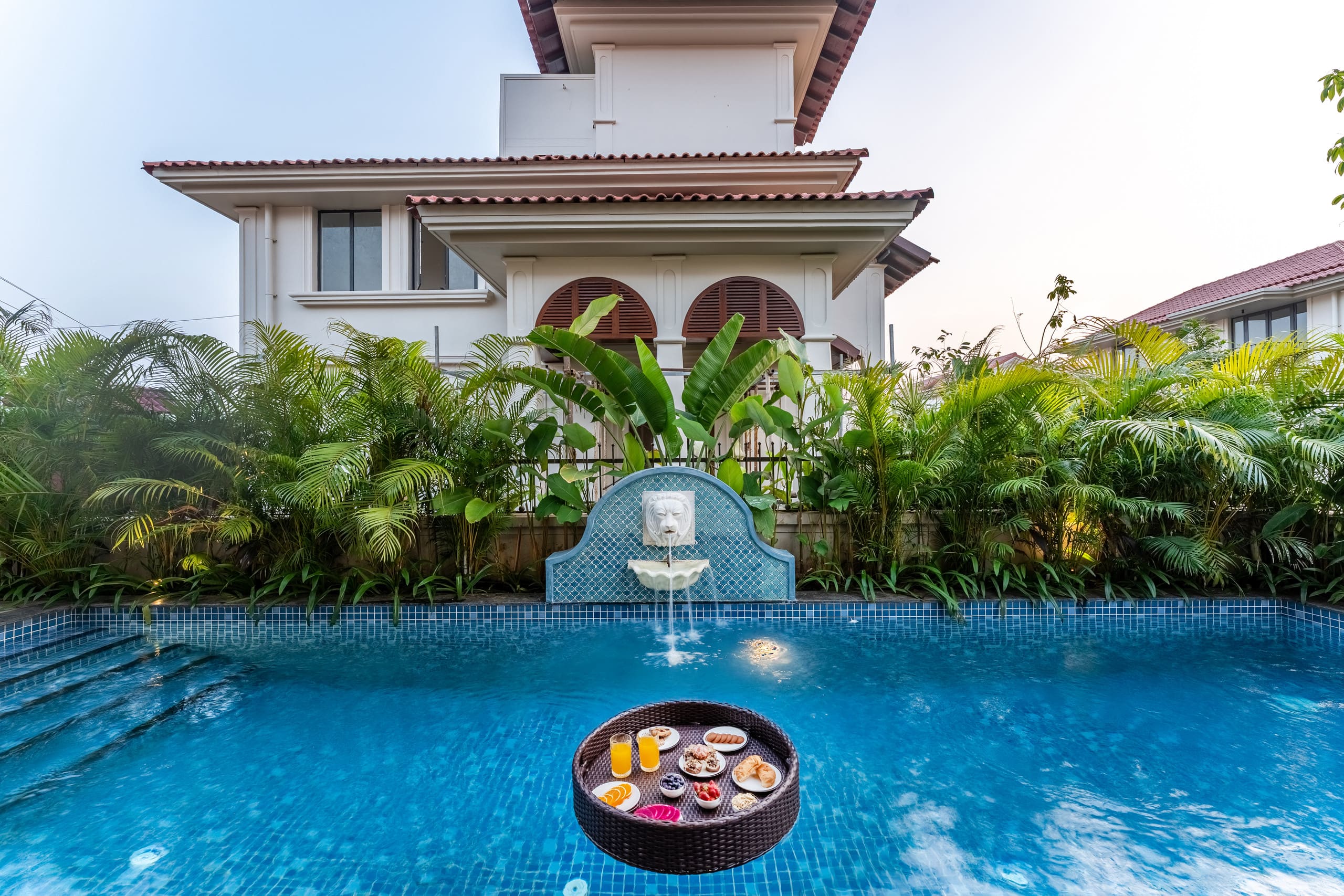 4BHK with Pool, Gazebo and Garden area 1