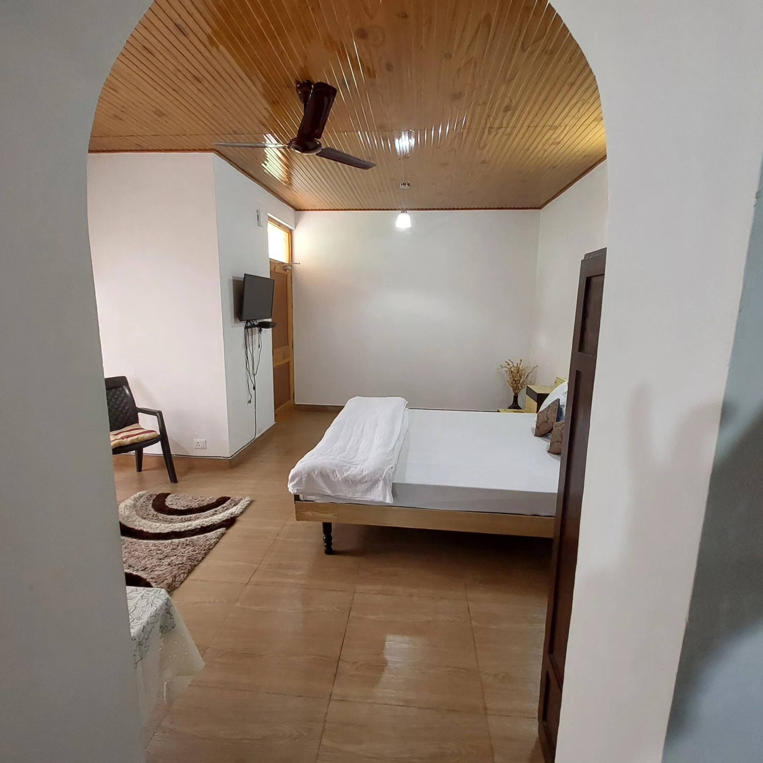 Silver Streak best Cottage with kitchennear Manali 12