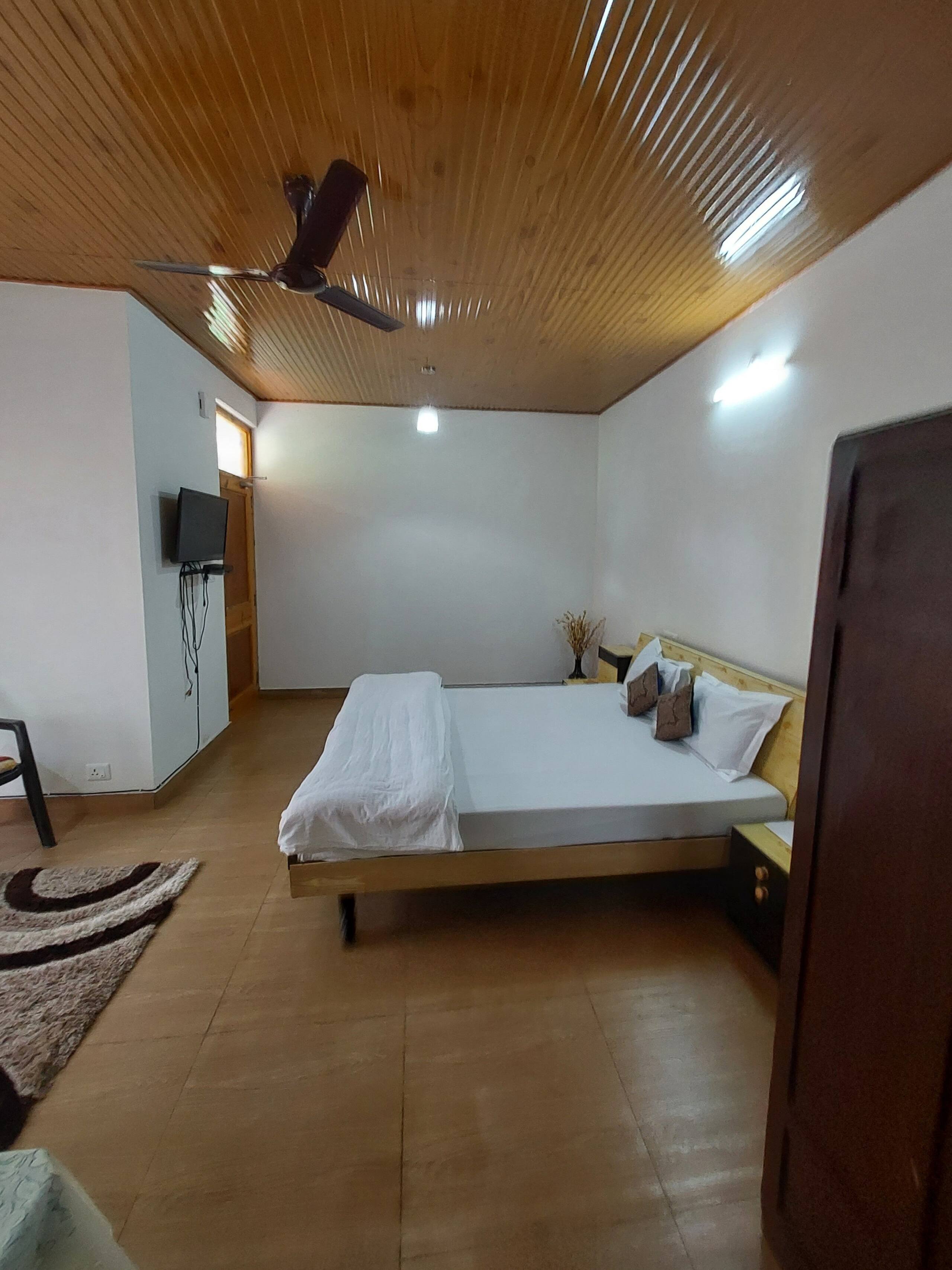Silver Streak best Cottage with kitchennear Manali 13
