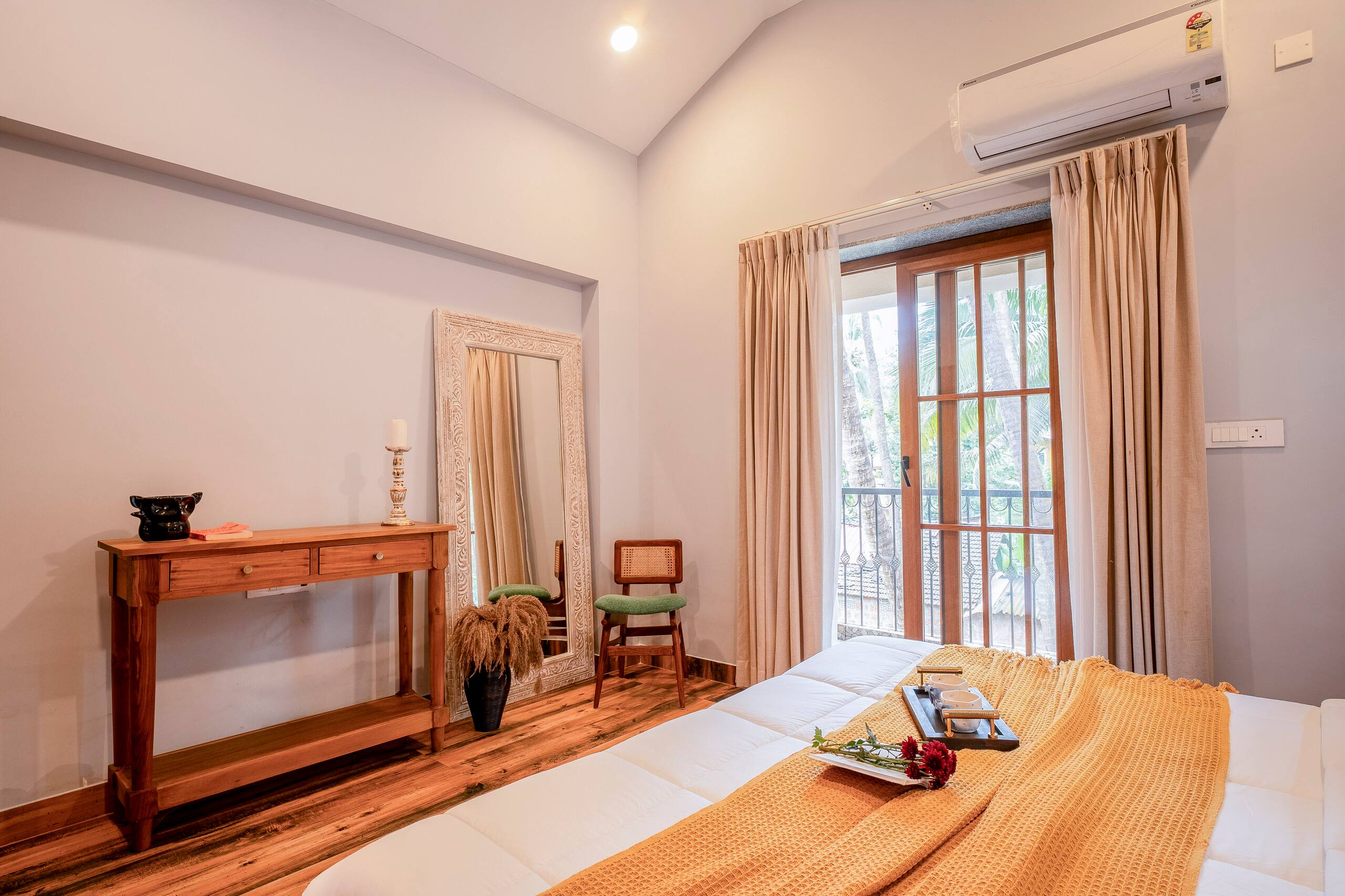 Casa Zuri -3BHK Pvt Pool Villa|Lazy Daze Stays 26