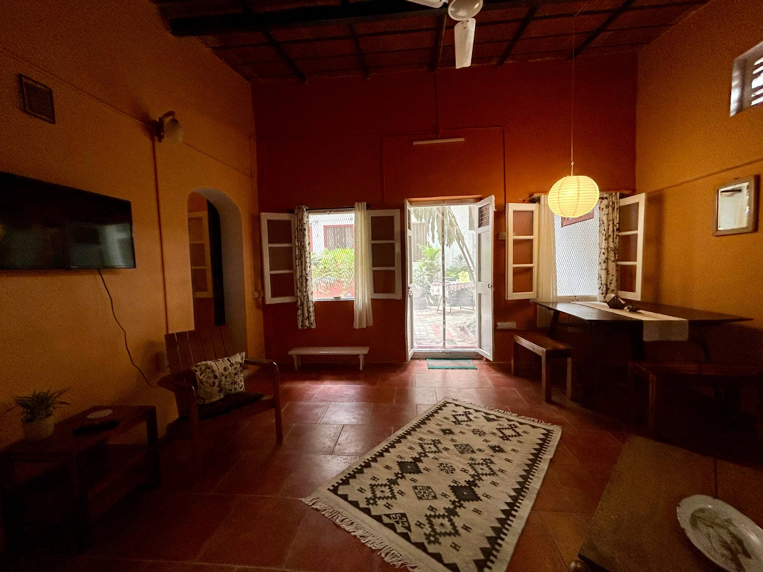 The Courtyard 17