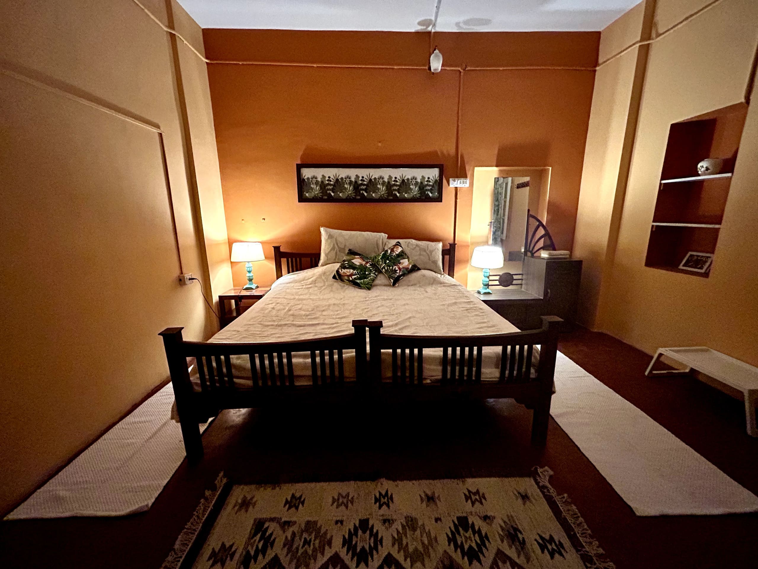 The Courtyard 31
