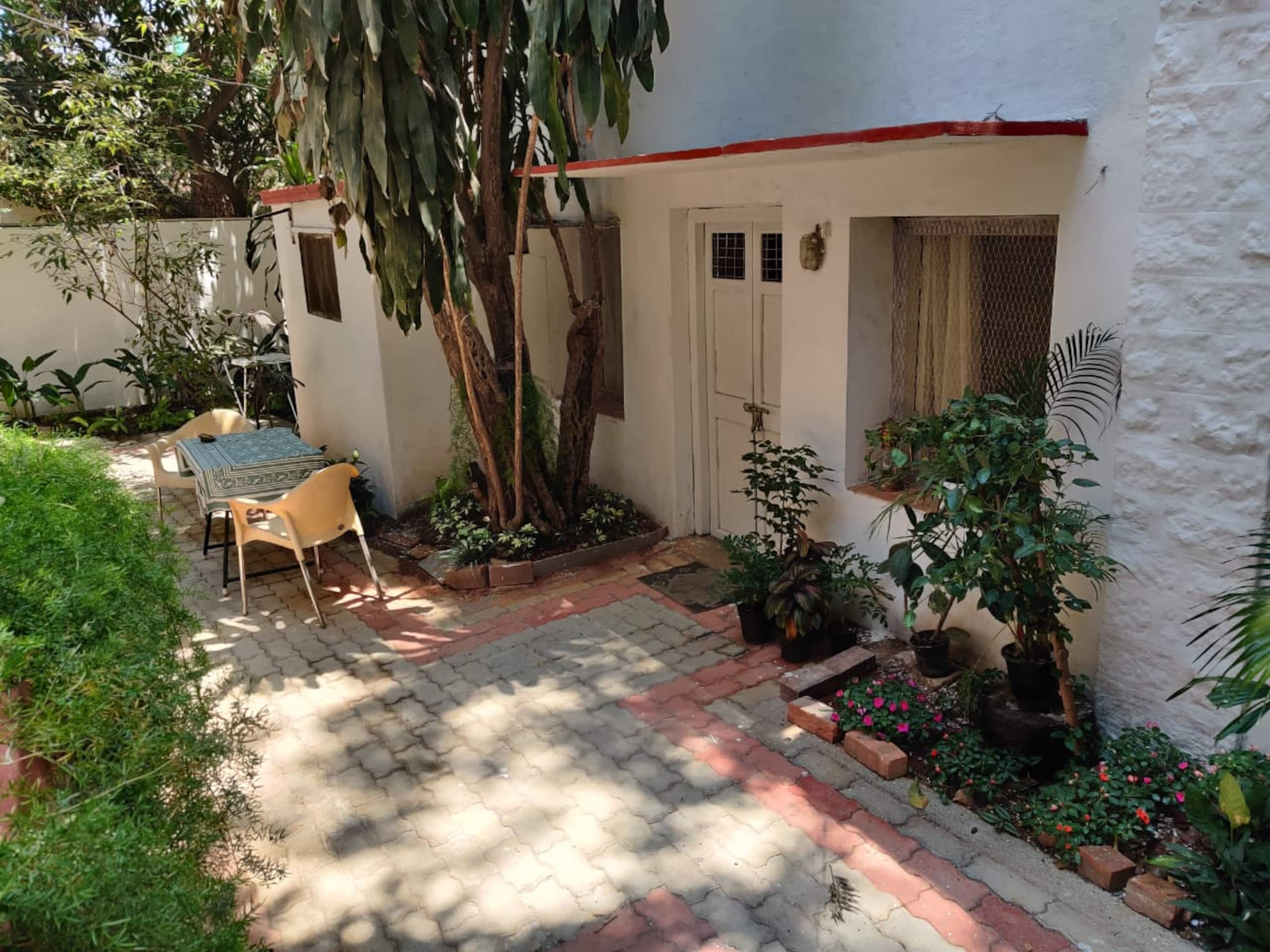 The Courtyard 3