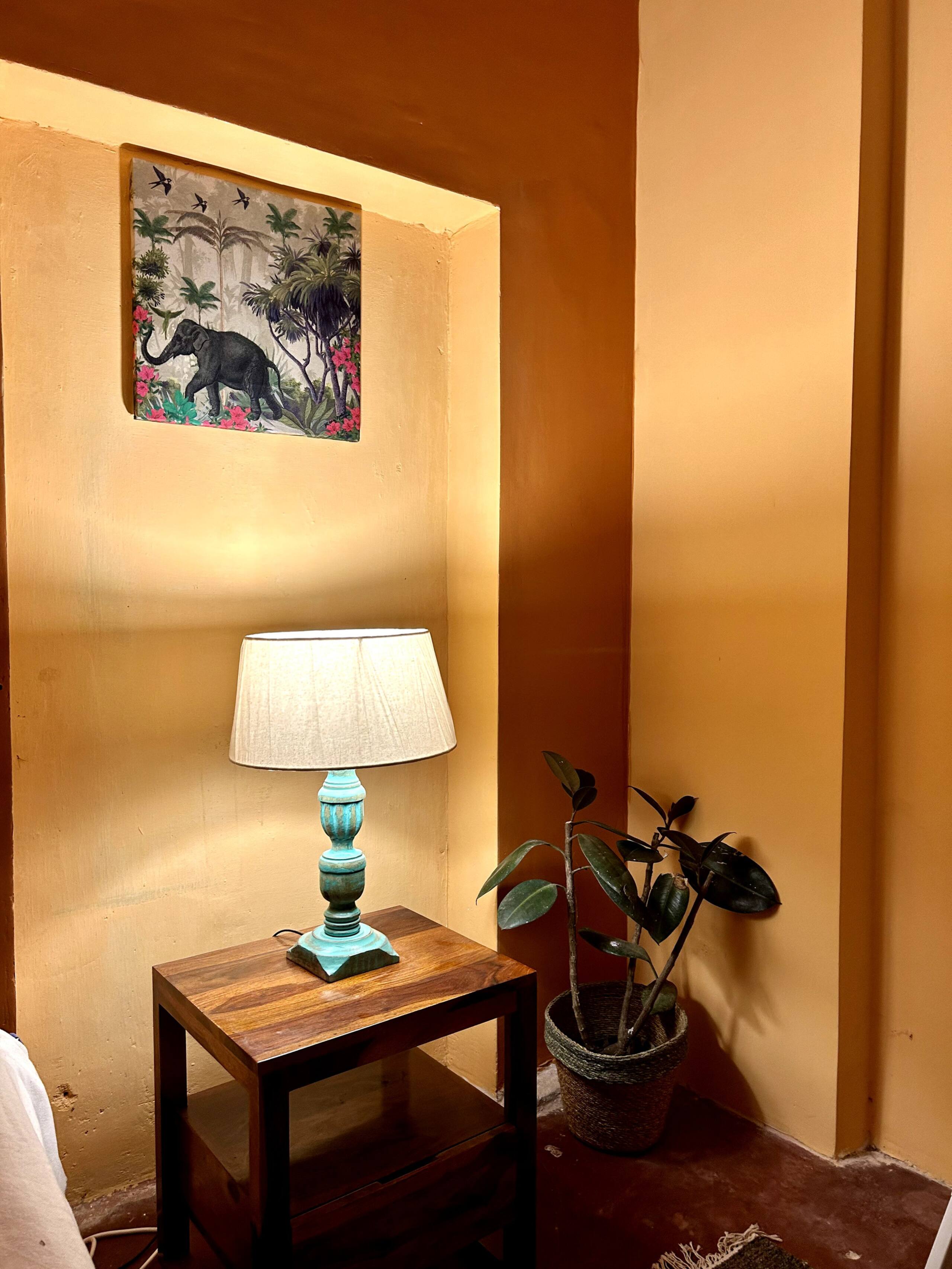 The Courtyard 33