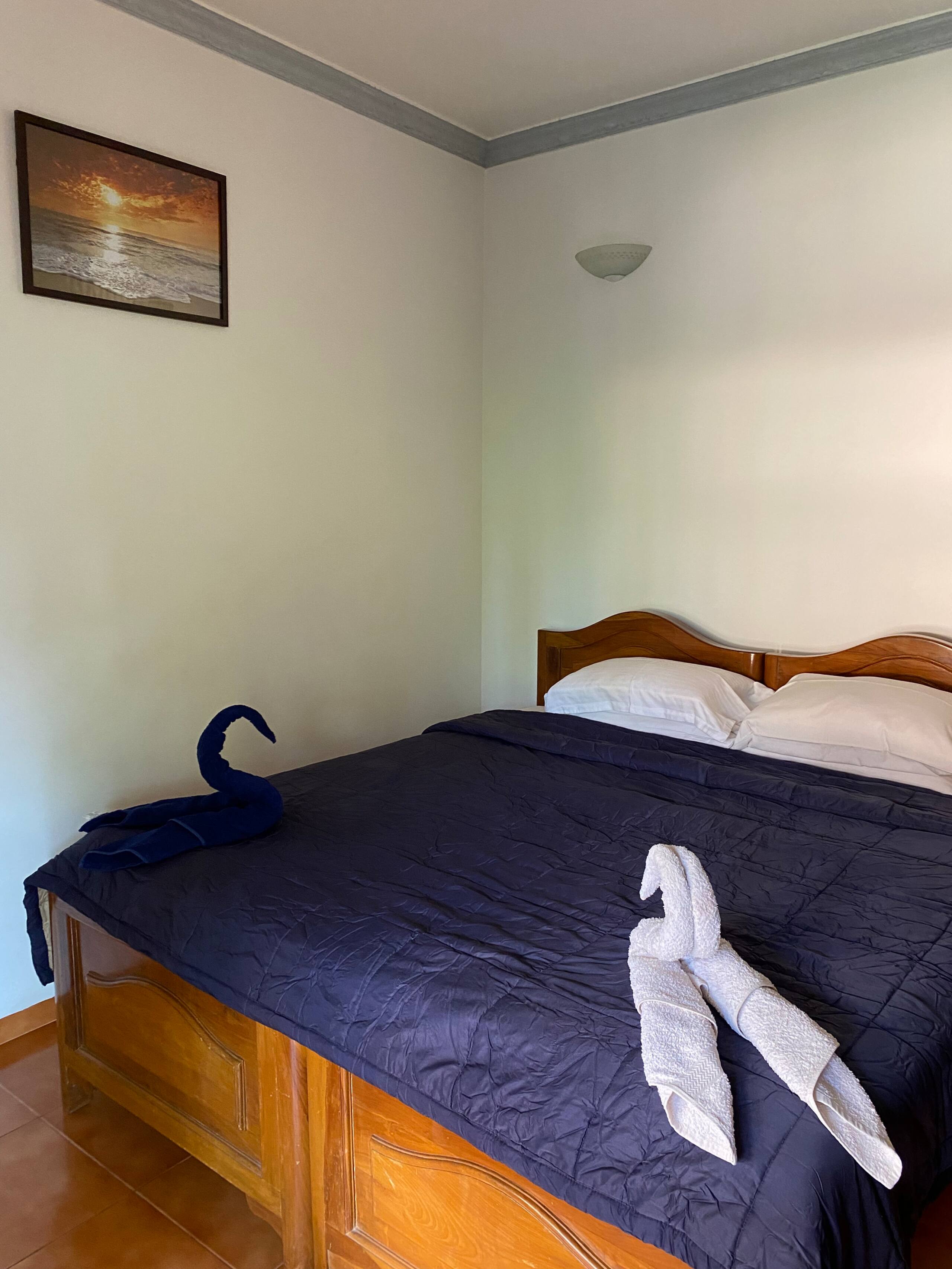 Apartment in Candolim | Beach l Wifi l AC l Pool 14