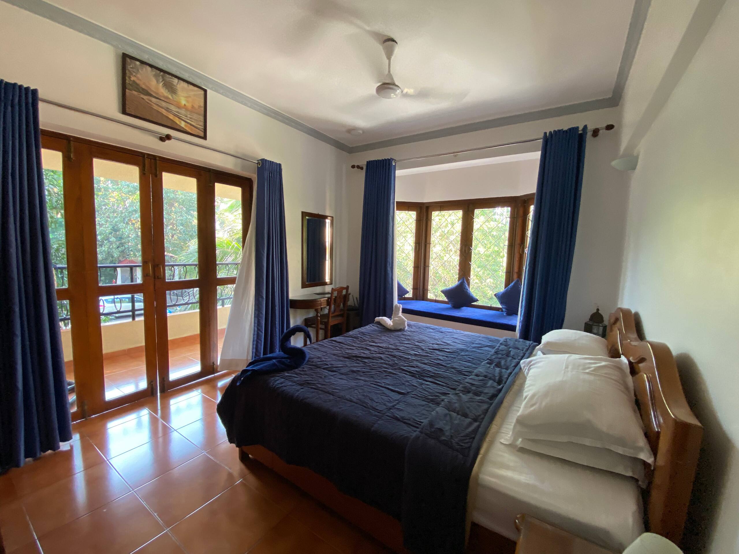 Apartment in Candolim | Beach l Wifi l AC l Pool 1
