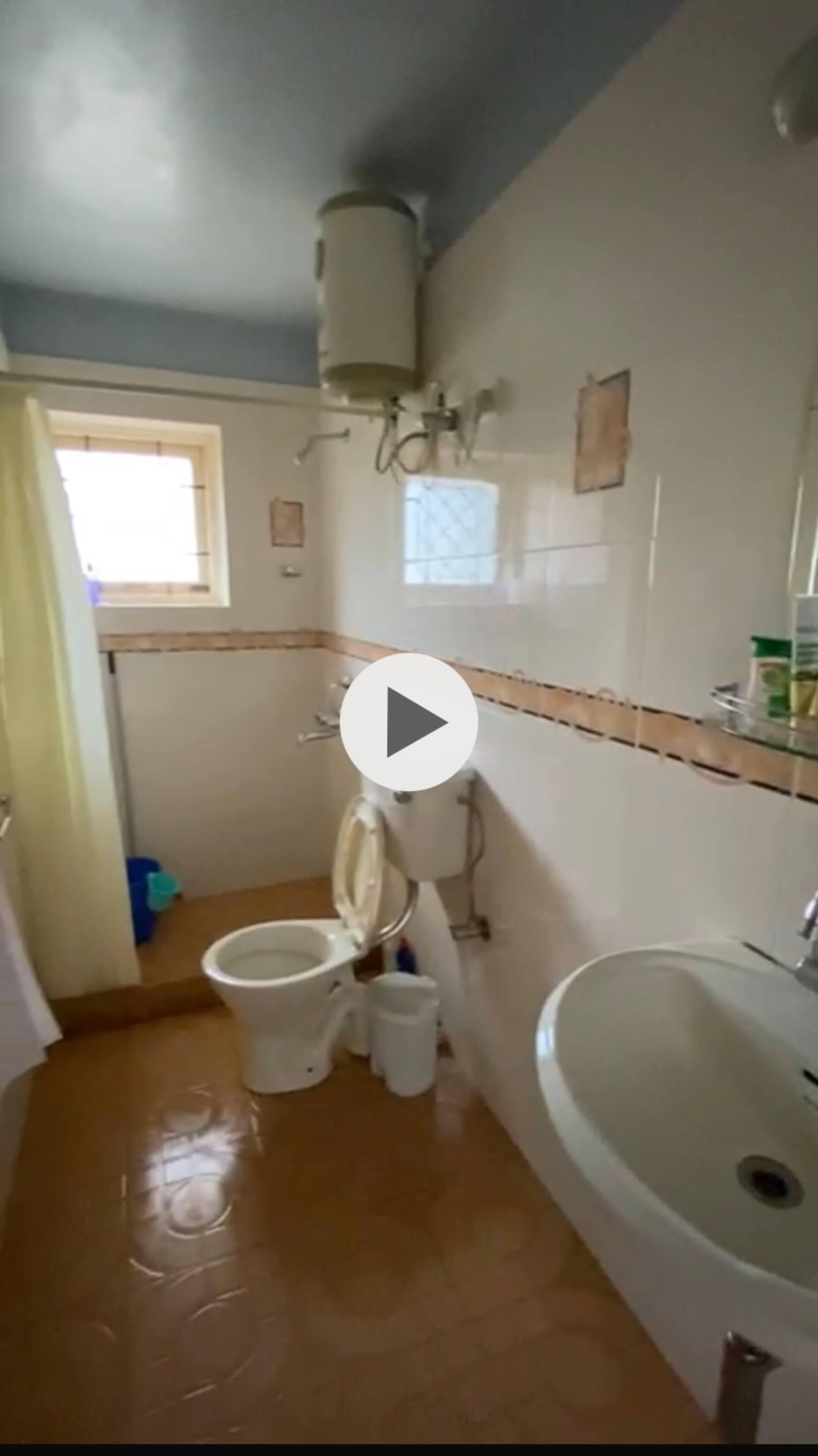 Apartment in Candolim | Beach l Wifi l AC l Pool 15