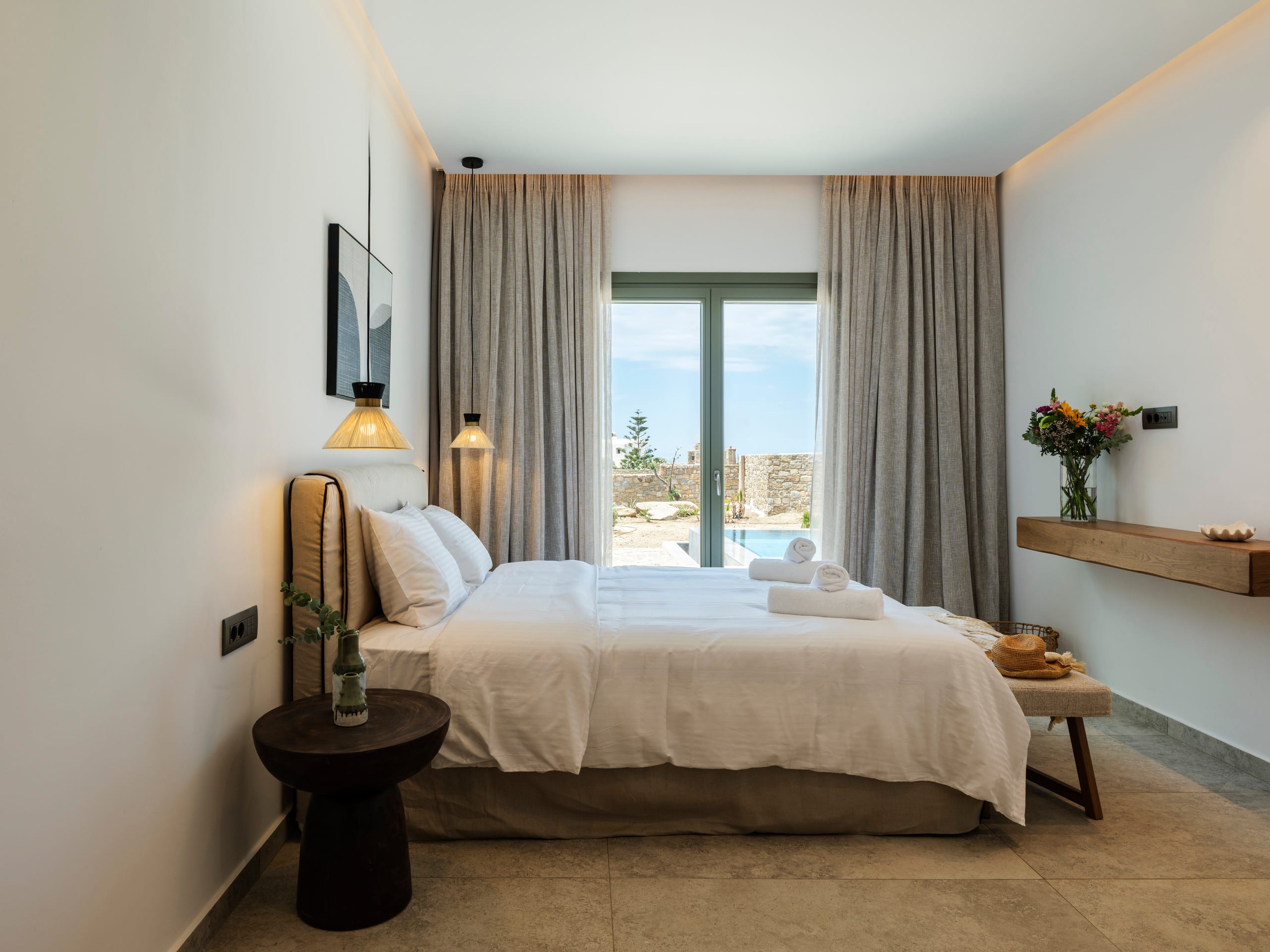 Vendema Phos |4 bdr Villa| Private pool | Hot Tub 21