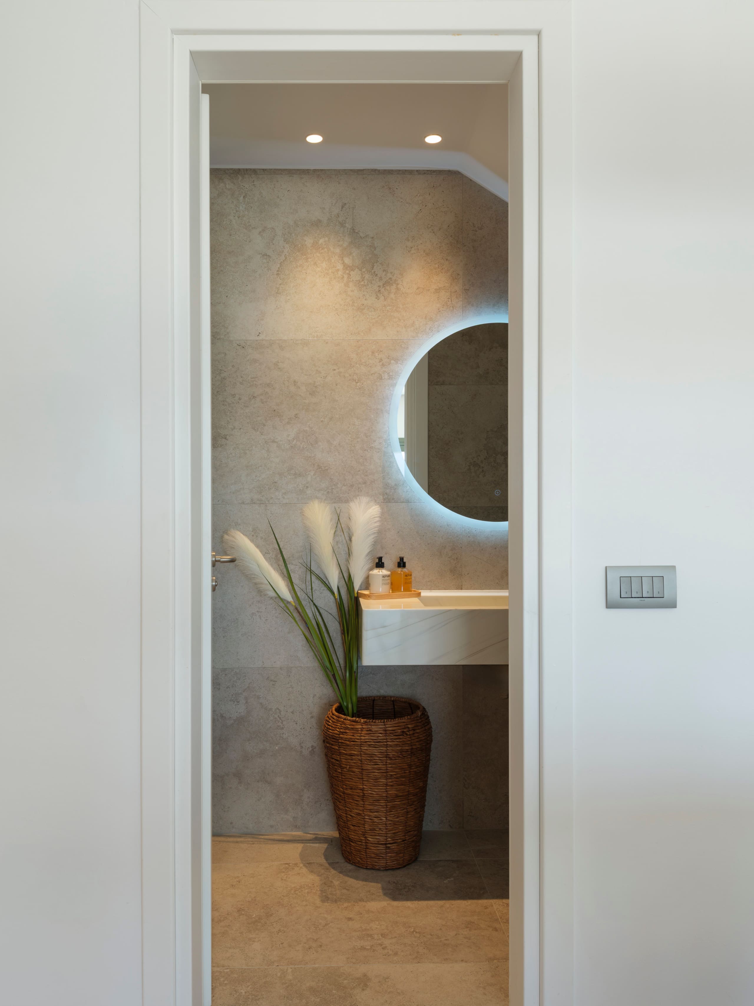 Vendema Phos |4 bdr Villa| Private pool | Hot Tub 26