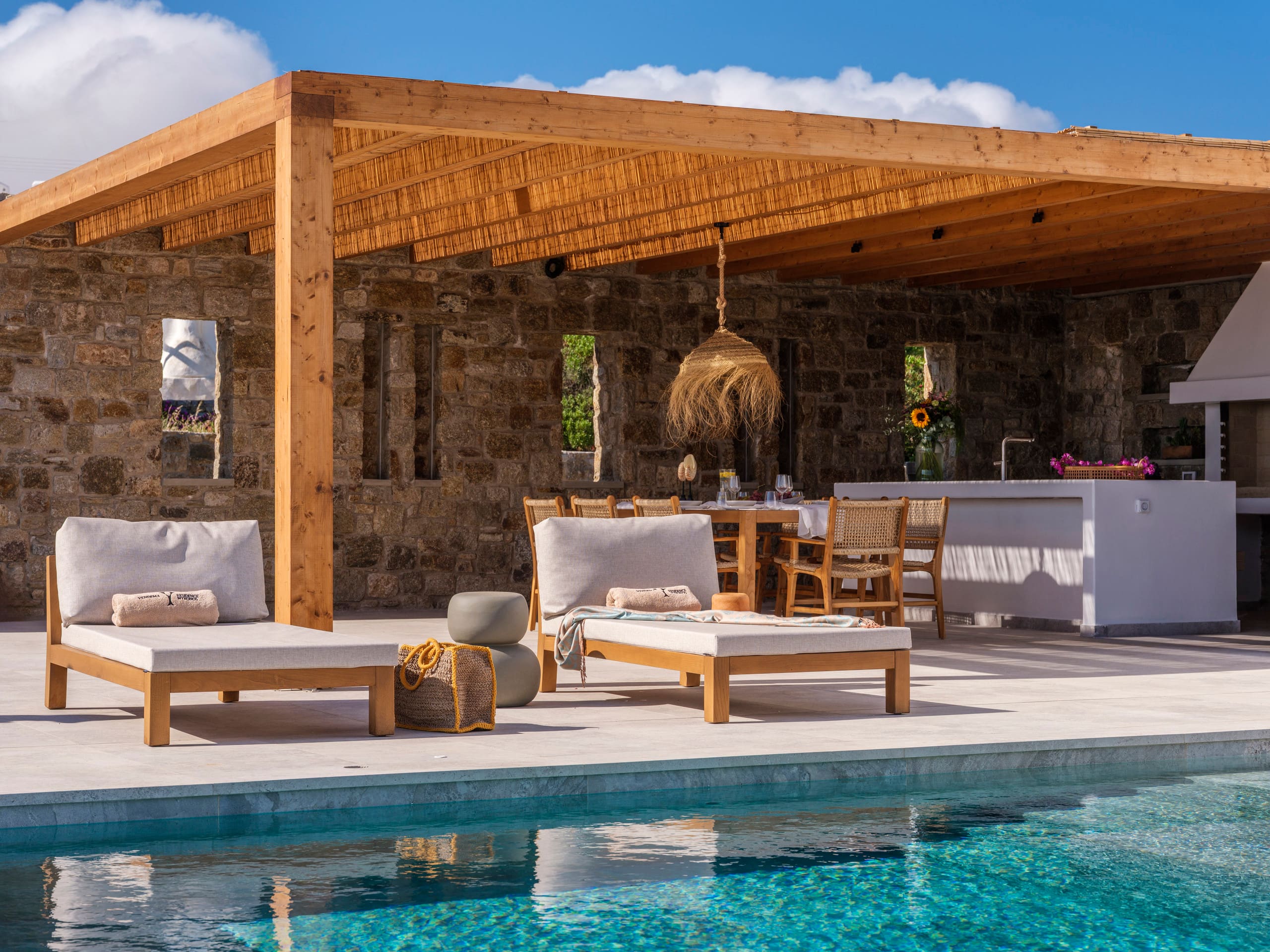 Vendema Phos |4 bdr Villa| Private pool | Hot Tub 34